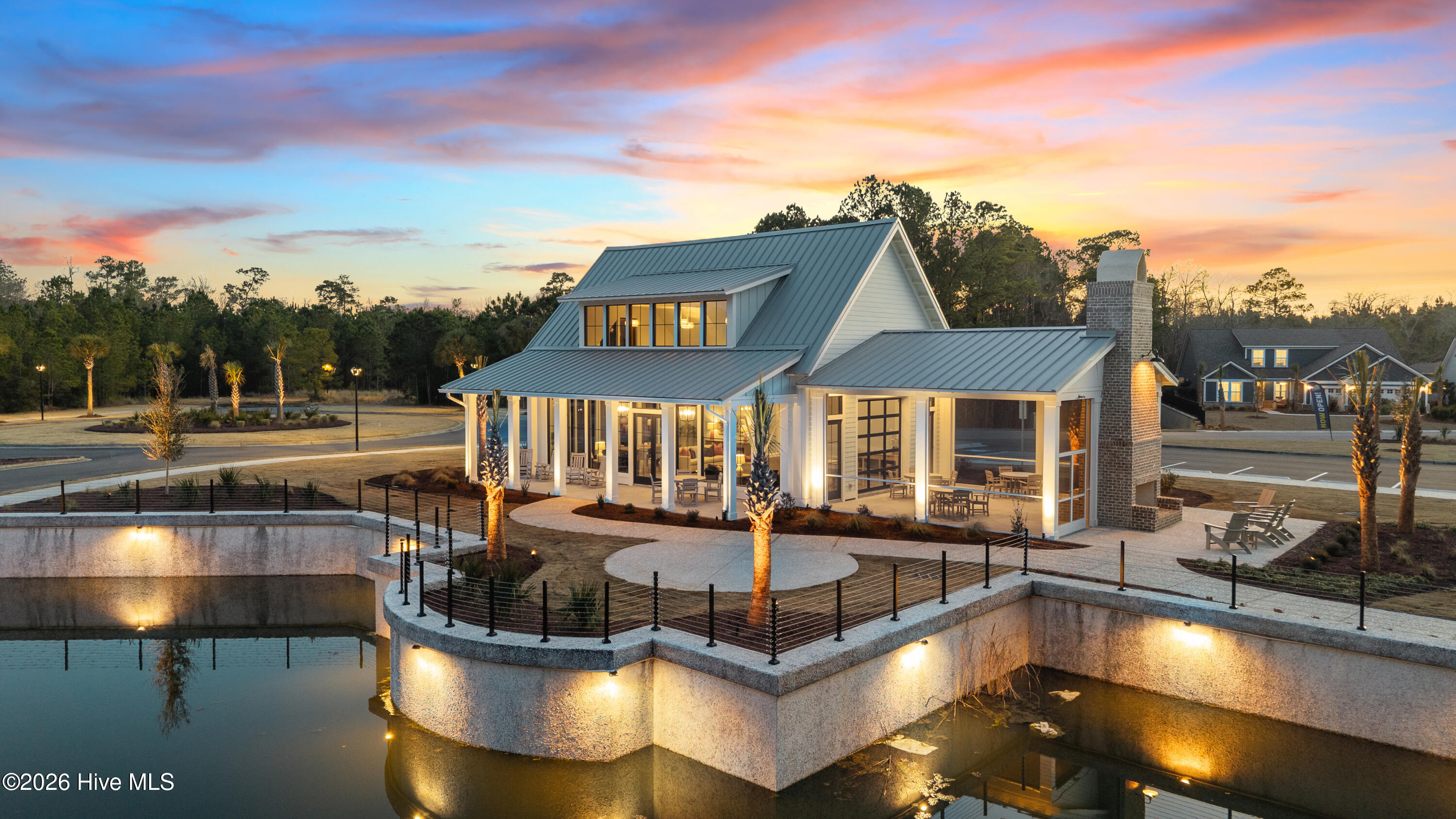 100557124 | Photo 41