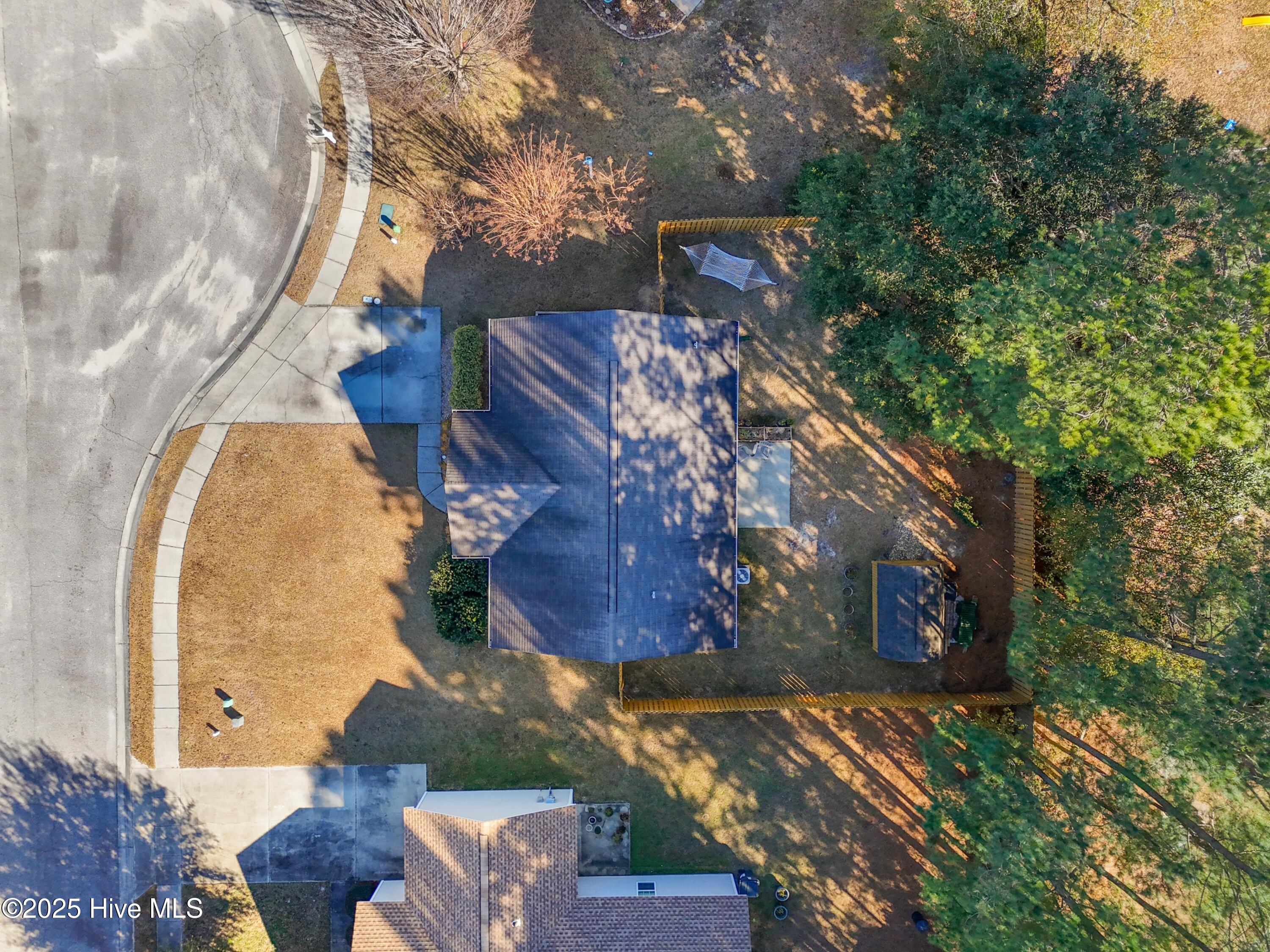 100545881 | Photo 43