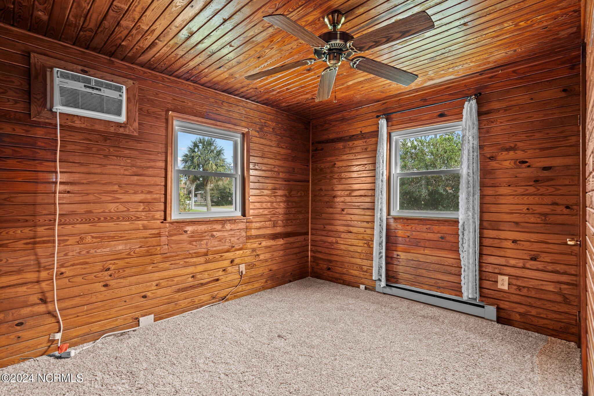 100546167 | Photo 32