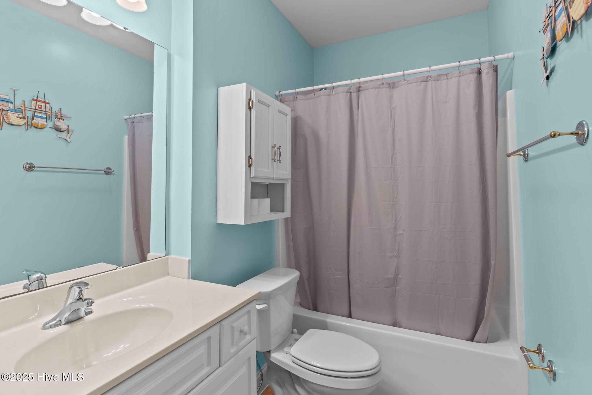 100541169 | Photo 25