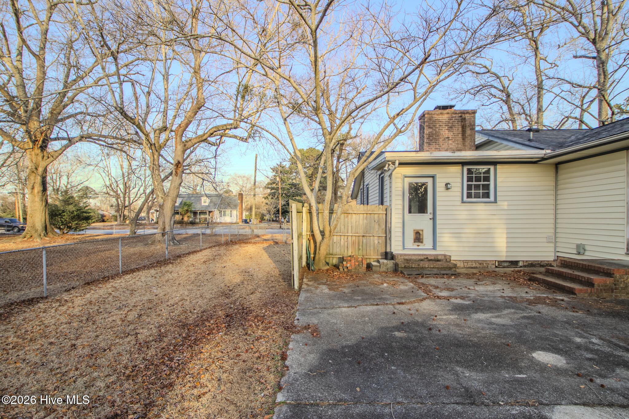 100552171 | Photo 27