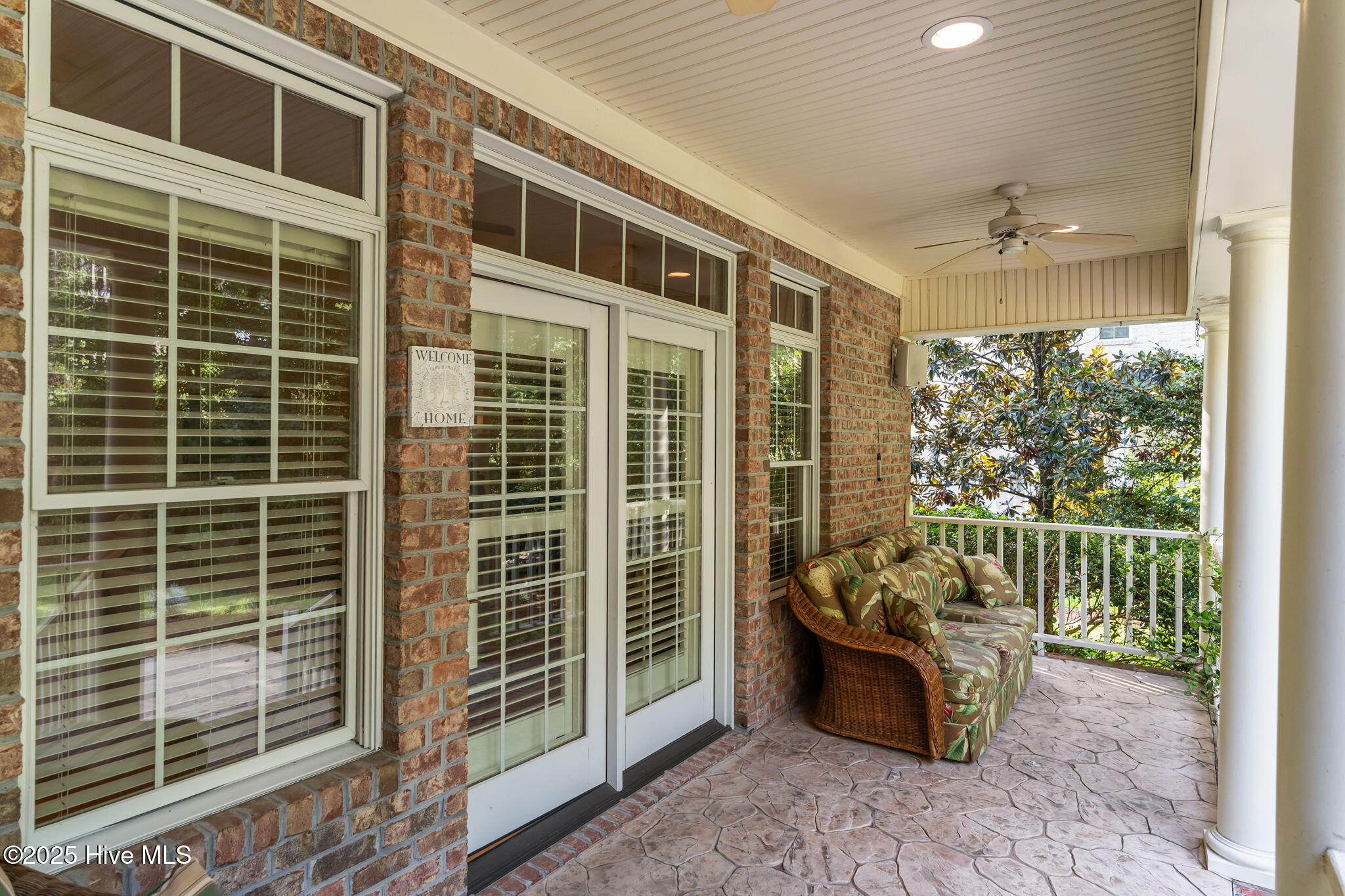 100524076 | Photo 41