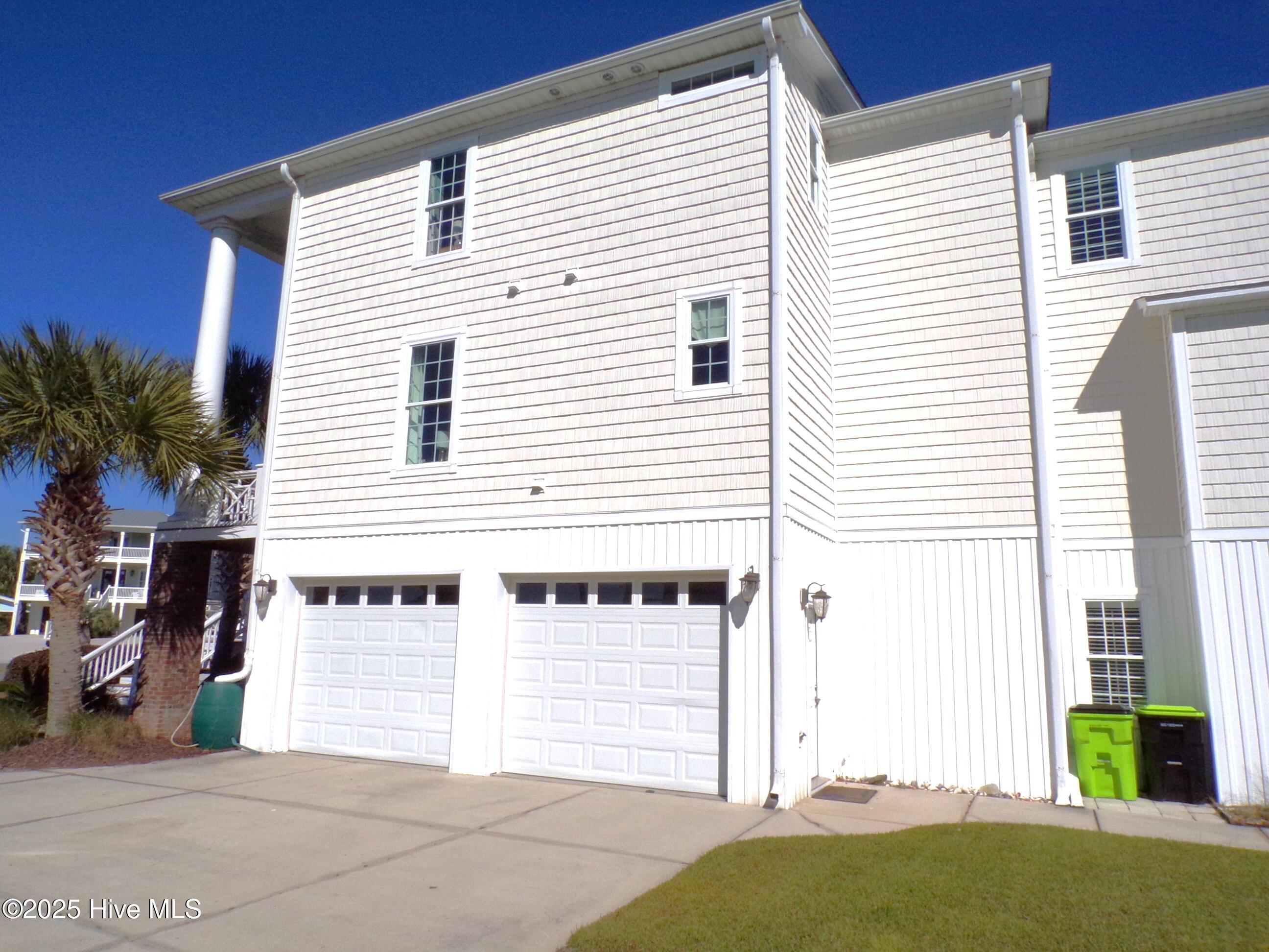 100540211 | Photo 21