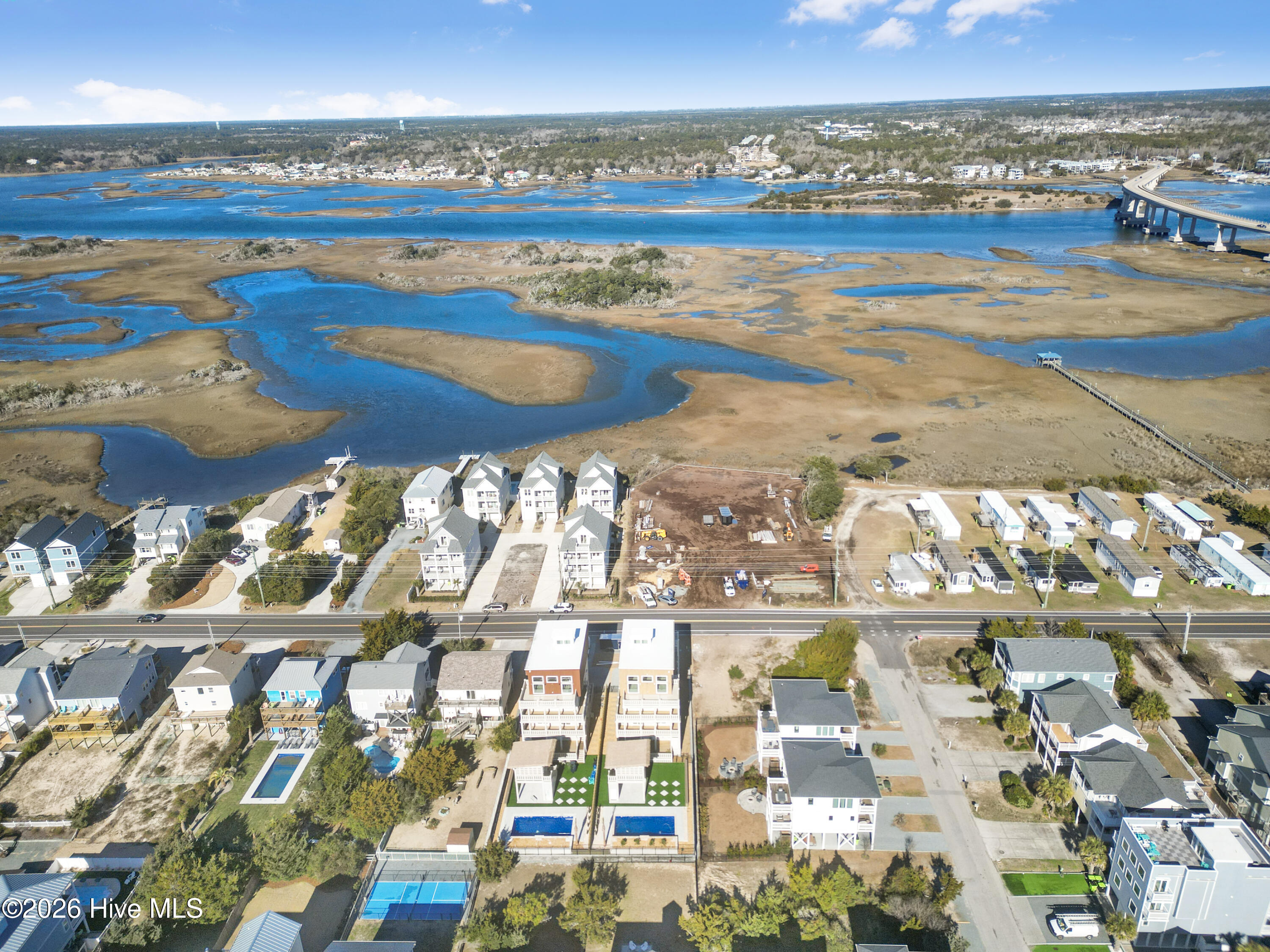 100551953 | Photo 107