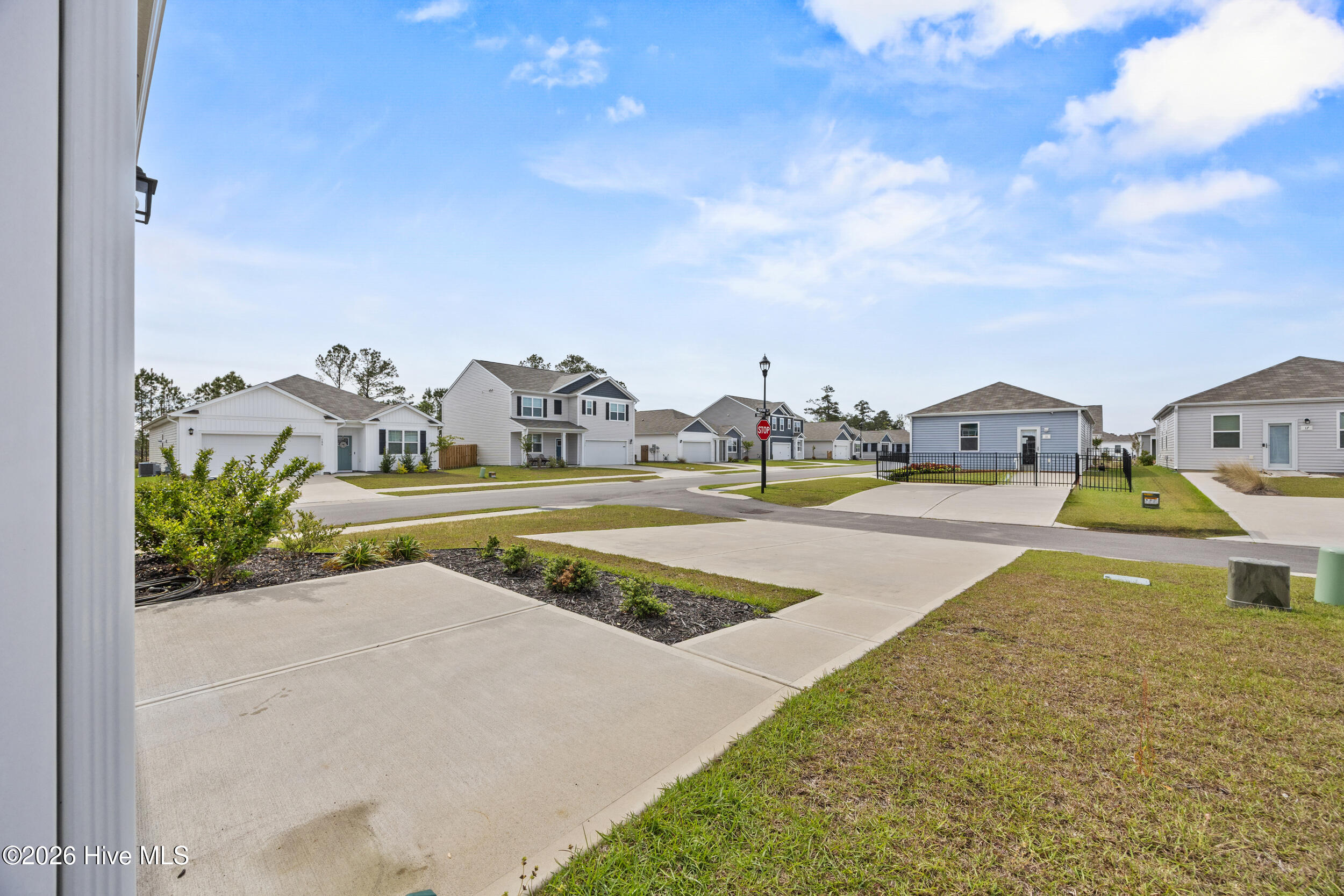 100565485 | Photo 29