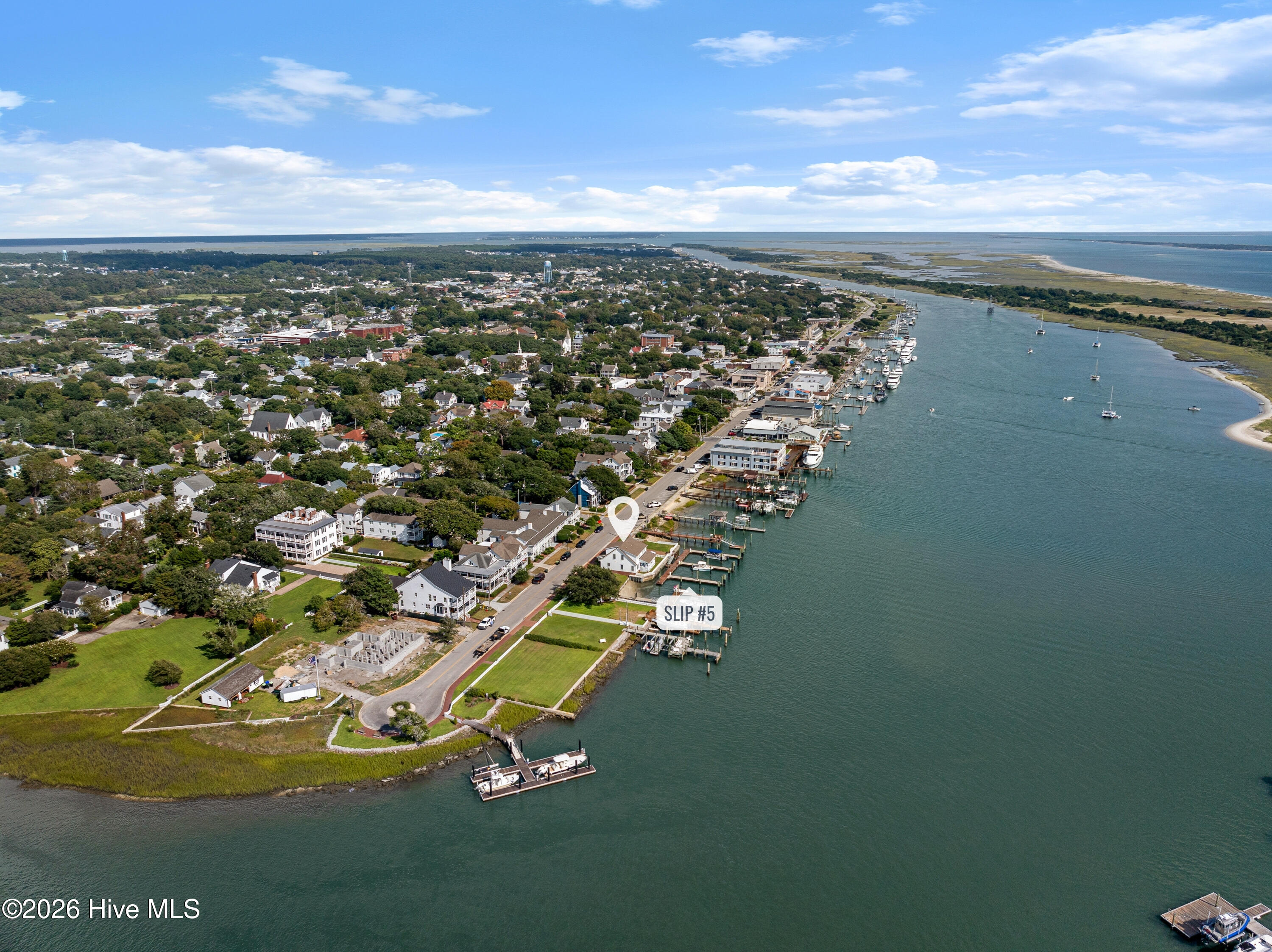 122 Front Street & Slip #5,Beaufort