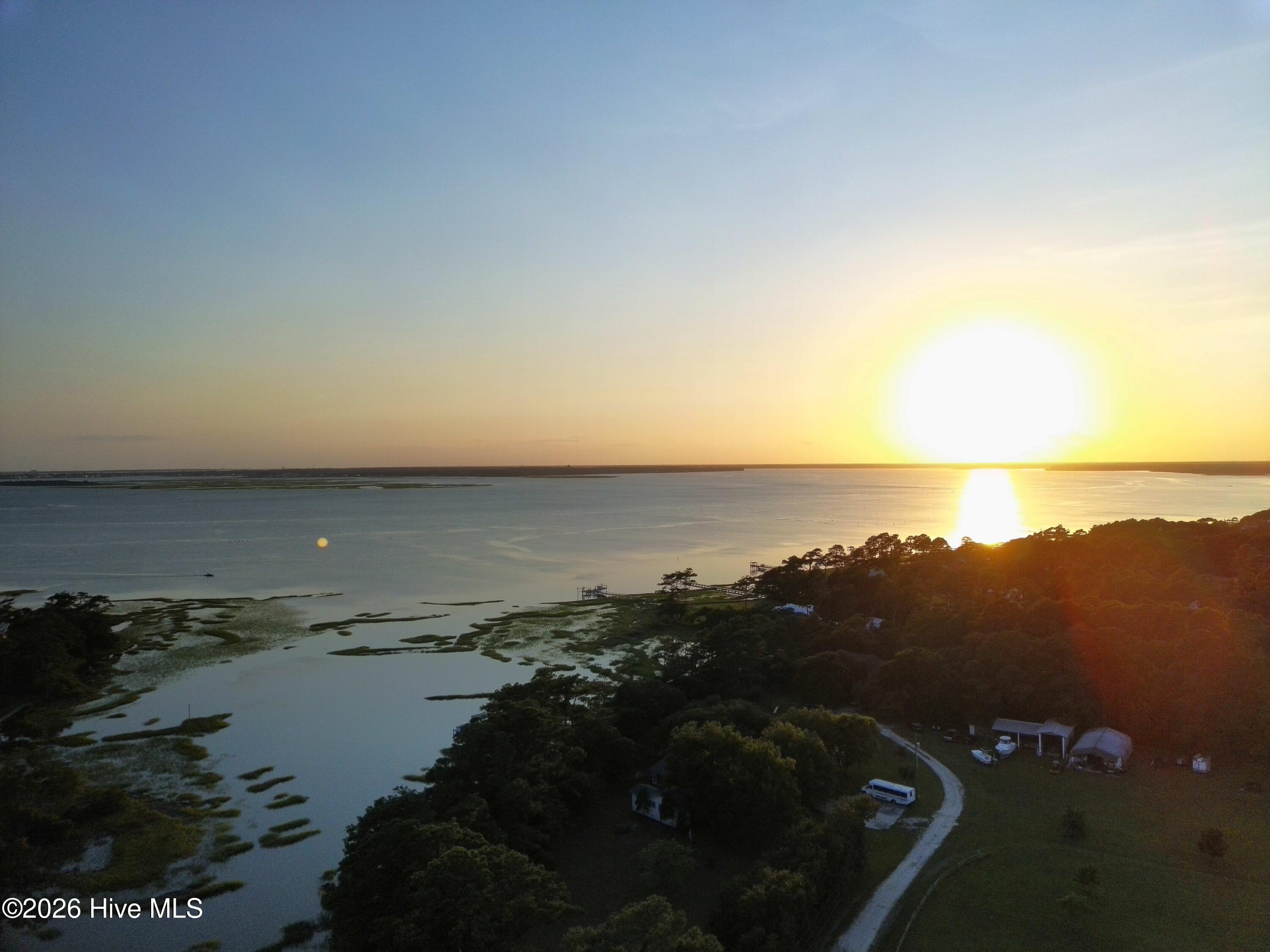 851 1 Highway 101,Beaufort