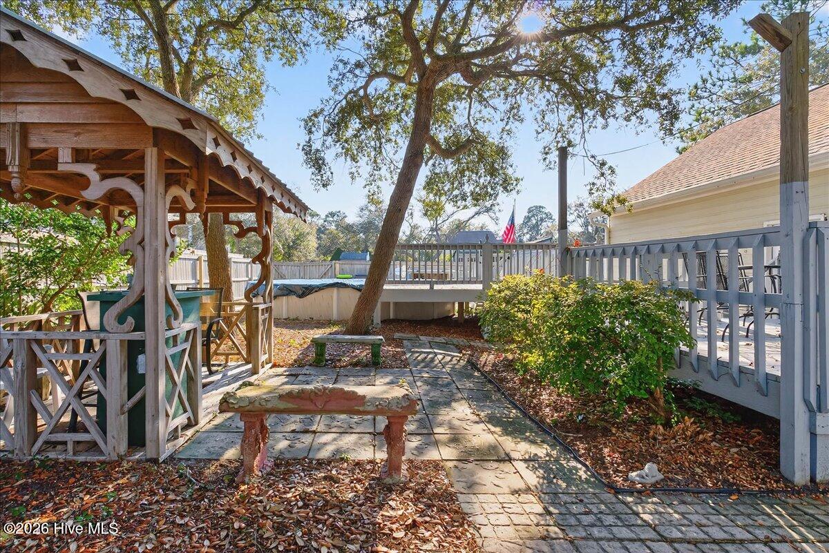 100549781 | Photo 49