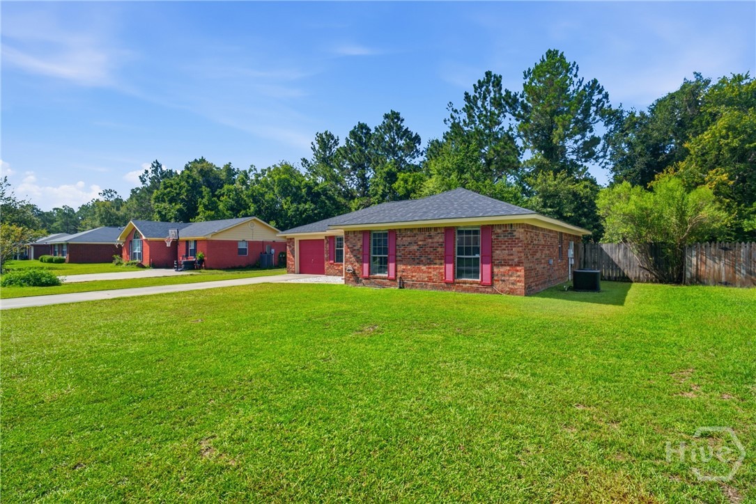 3rd image of 1315 Loblolly Dr, Hinesville, GA 31313 | MLS# SA362402