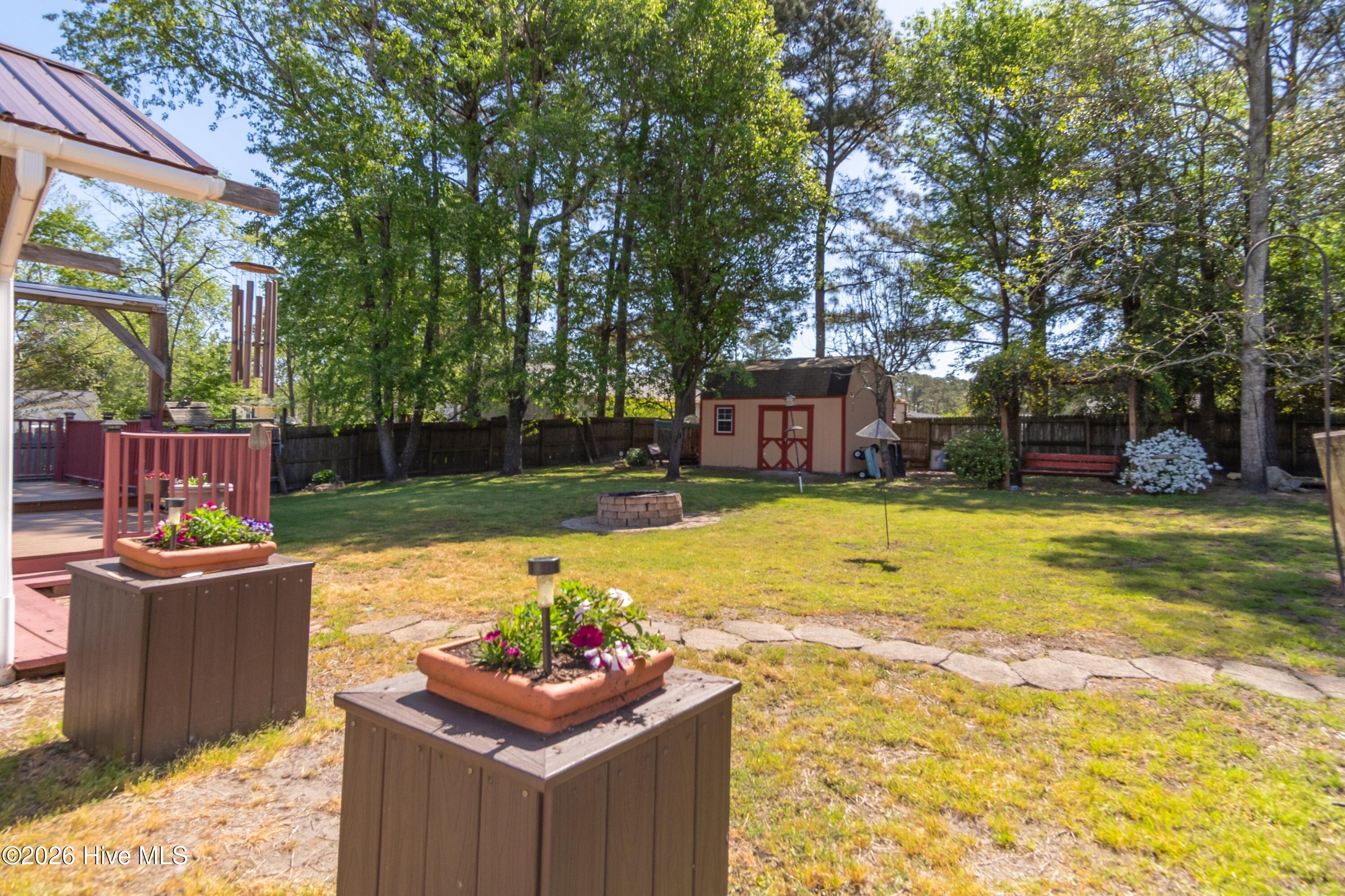 100564108 | Photo 42