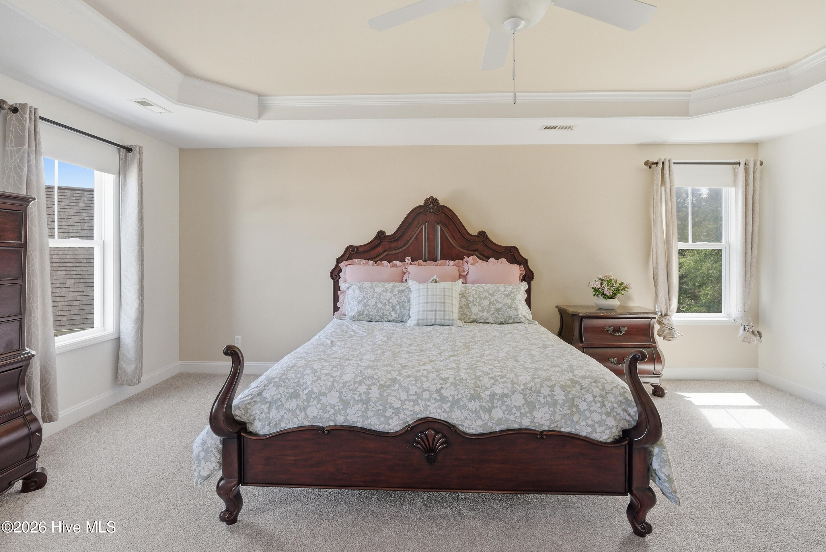 100563576 | Photo 28