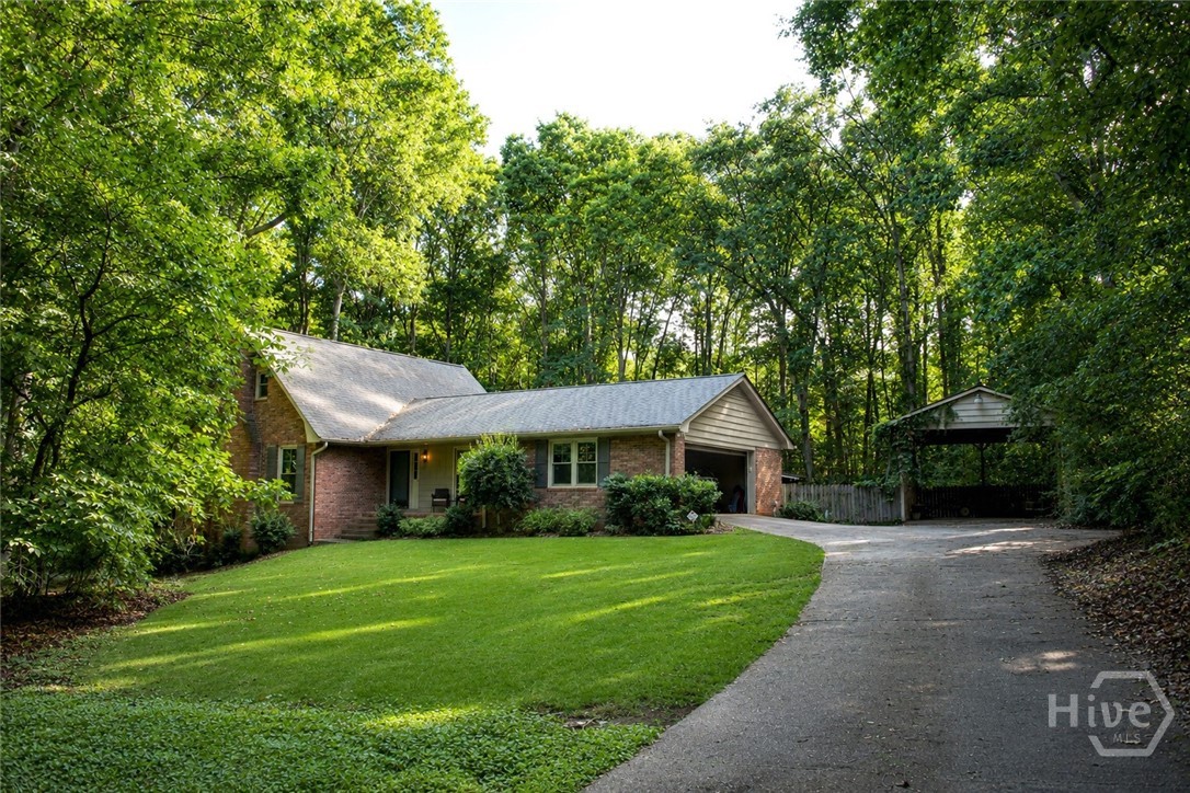 Property at 1761 Robinhood Road