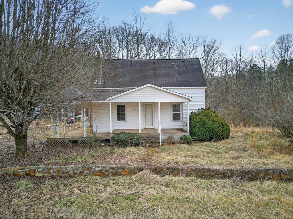 Homes for sale in Andrews, NC | 1917 Fairview Rd, Andrews, NC 28901 | MLS# 98500290