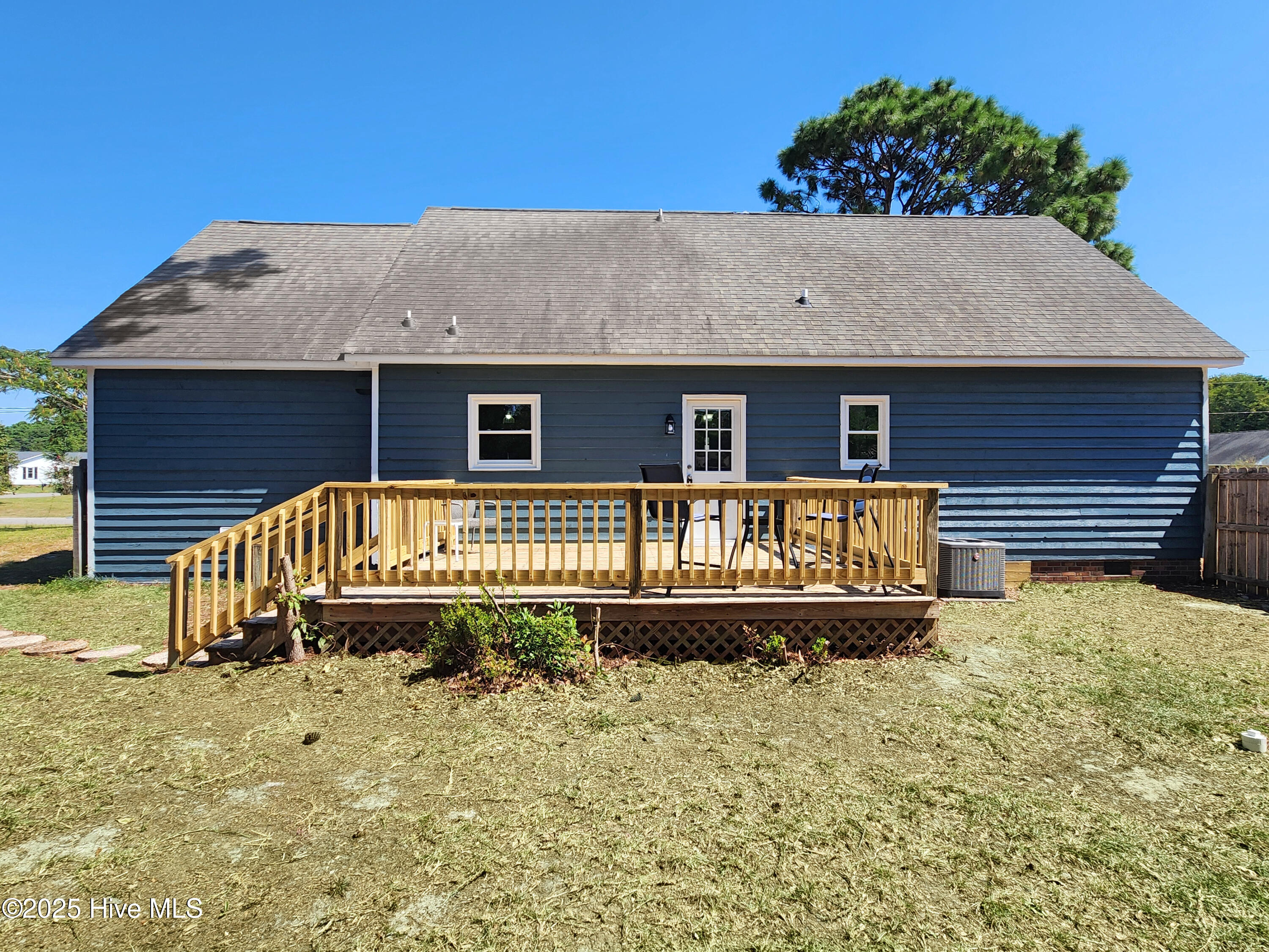 100529412 | Photo 42