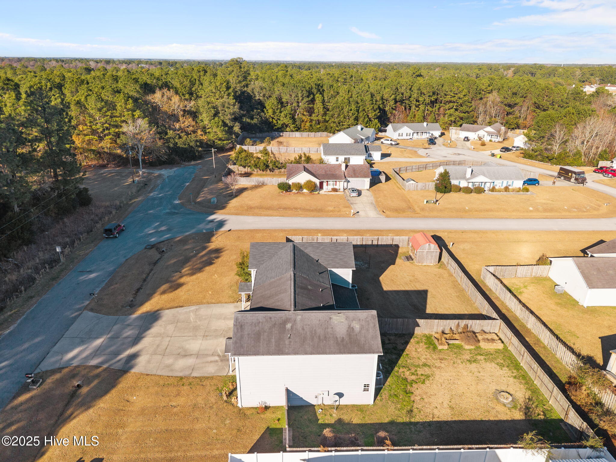 100546032 | Photo 33