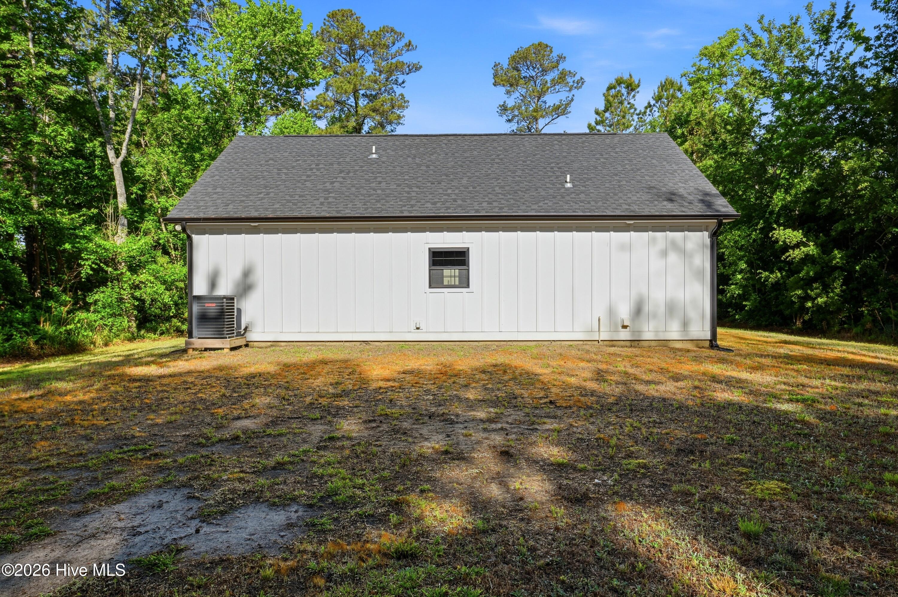 100570518 | Photo 28