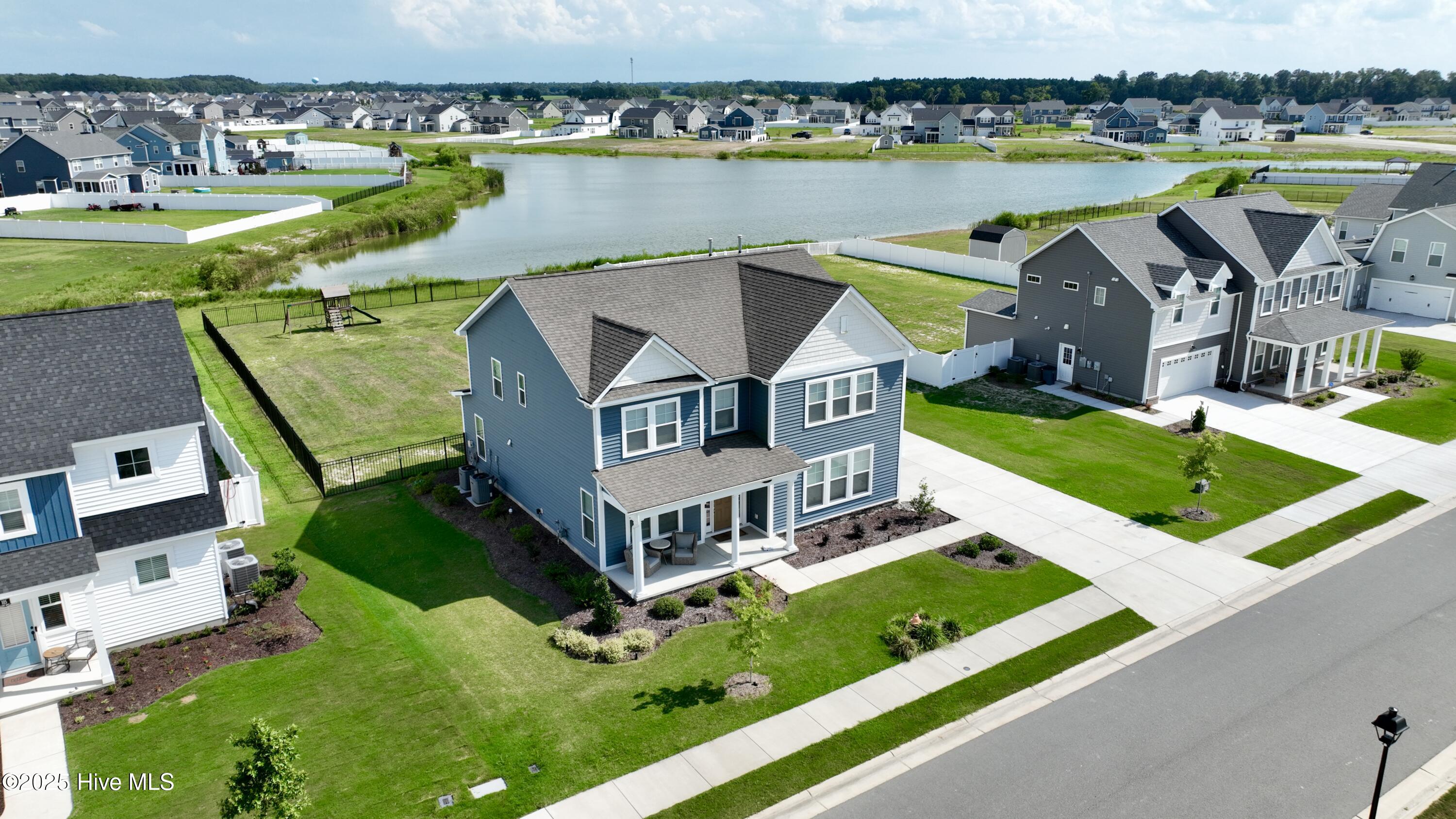 Homes for sale in Moyock, NC | 107 Farmridge Way, Moyock, NC 27958 | MLS# 100521669