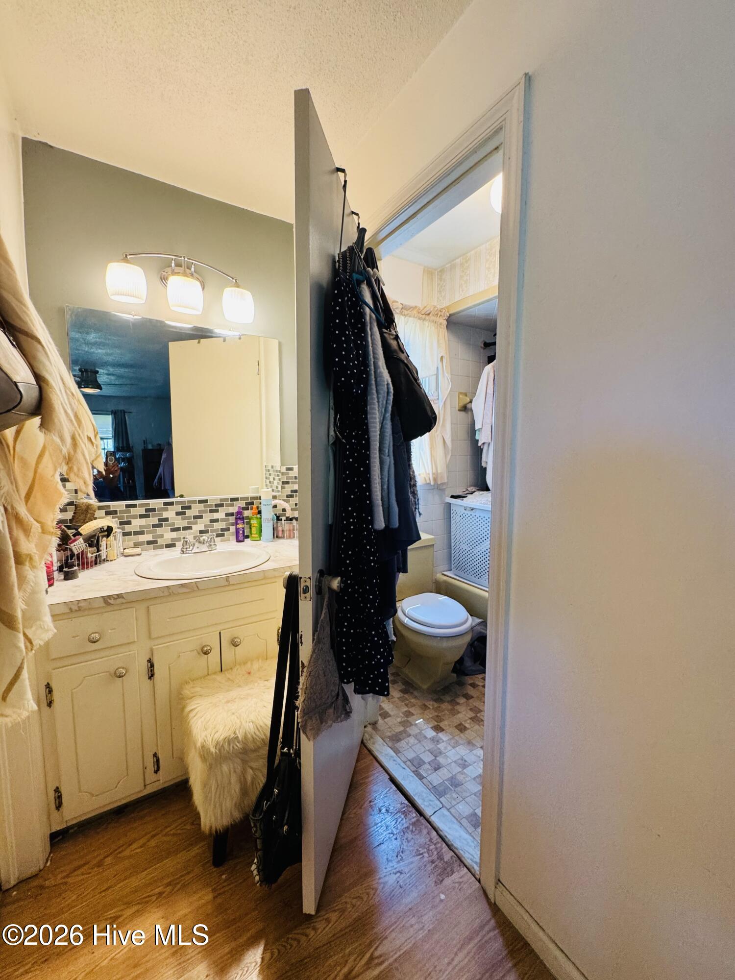En-Suite Bath