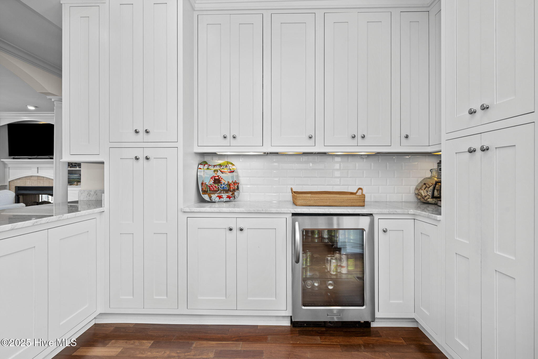 100544331 | Photo 29