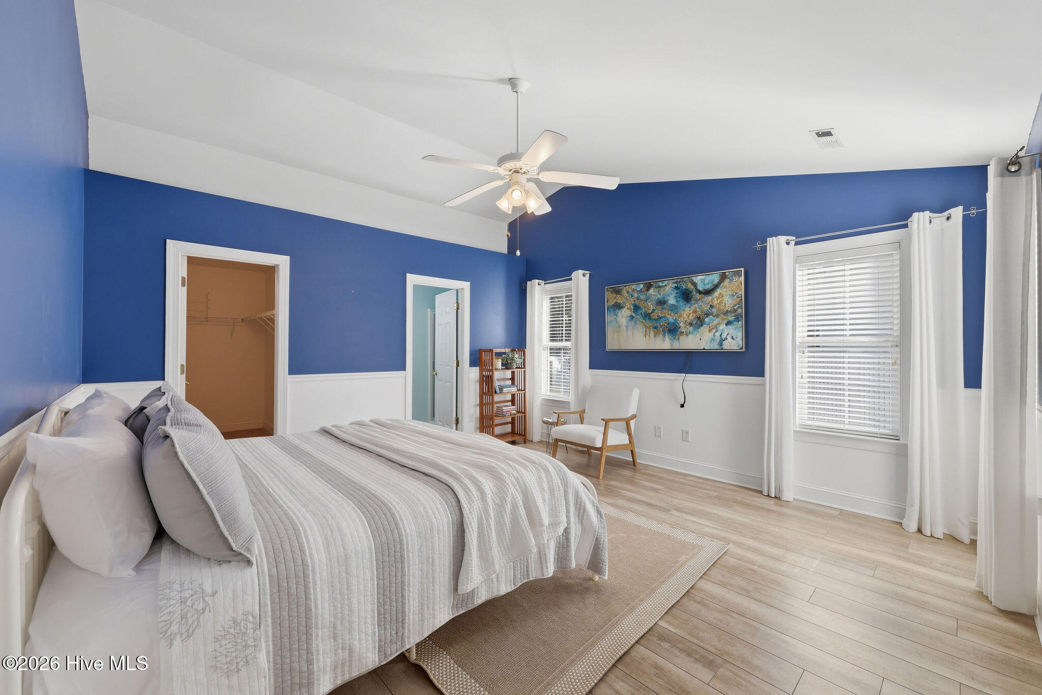 100559999 | Photo 22