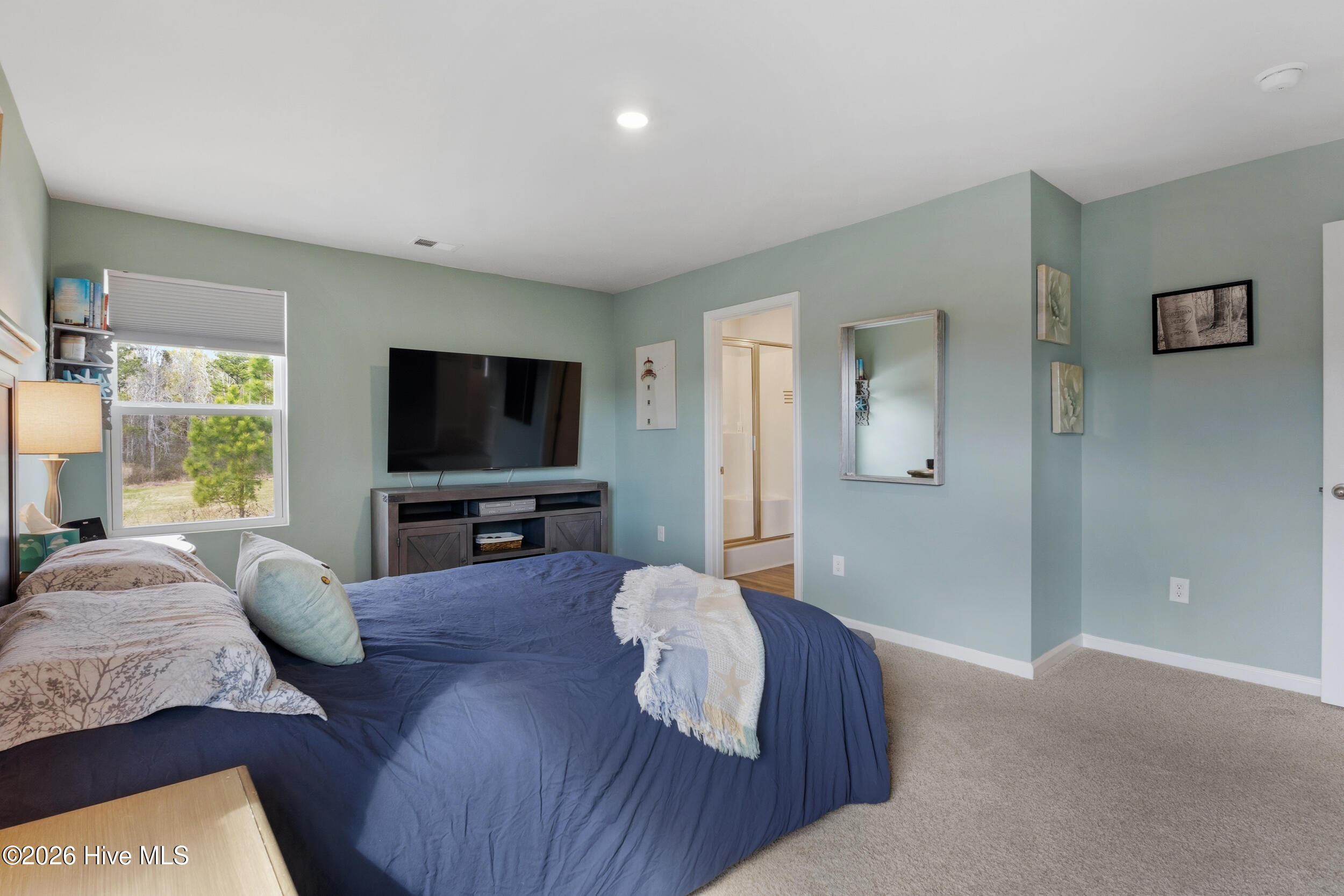 100558128 | Photo 20