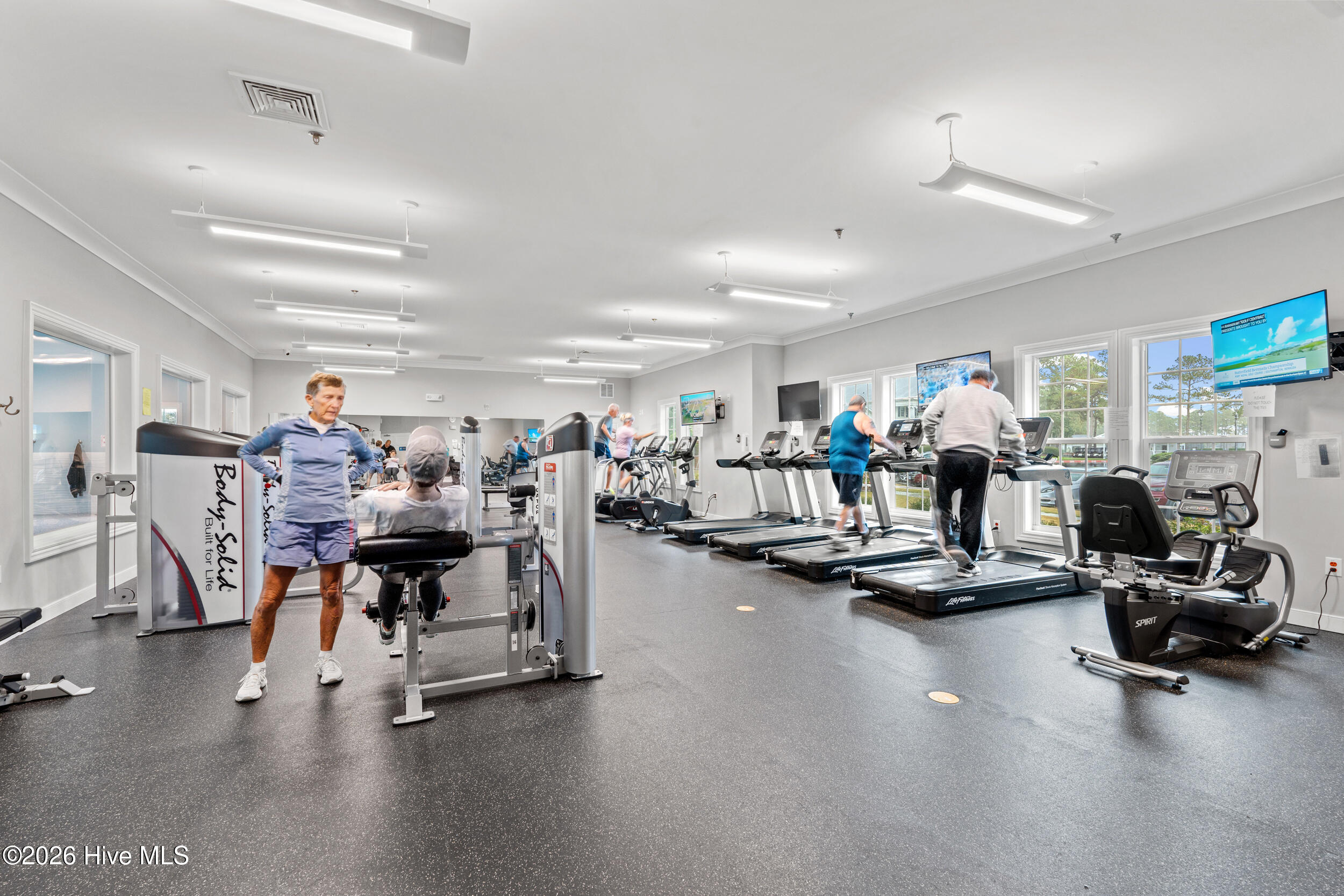 100565603 | Photo 10