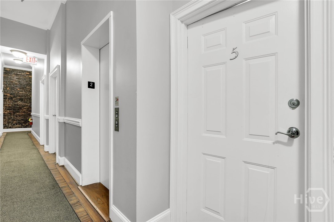 321 W Broughton Street UNIT 5, Savannah, GA, 31401