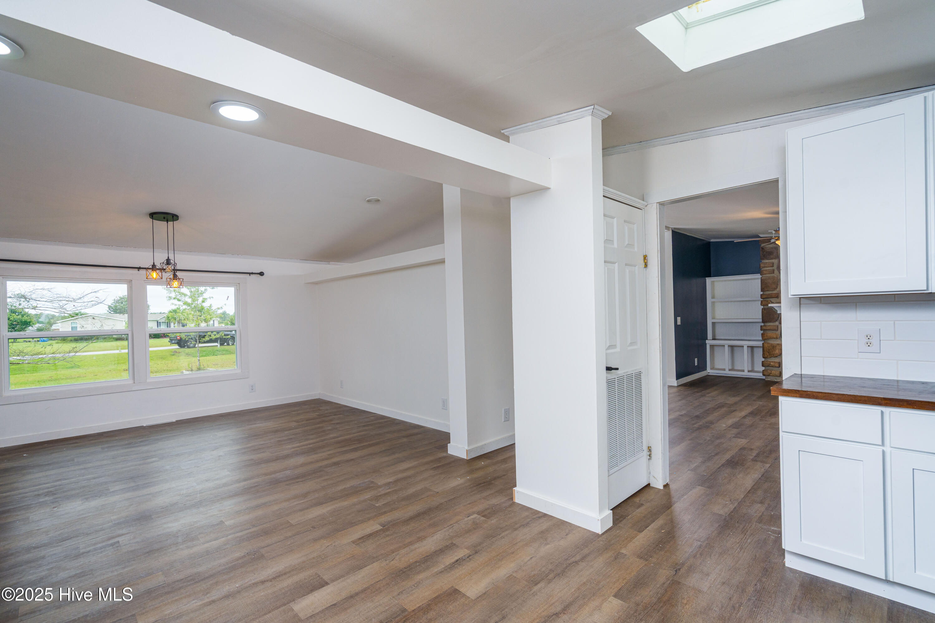 100536641 | Photo 25