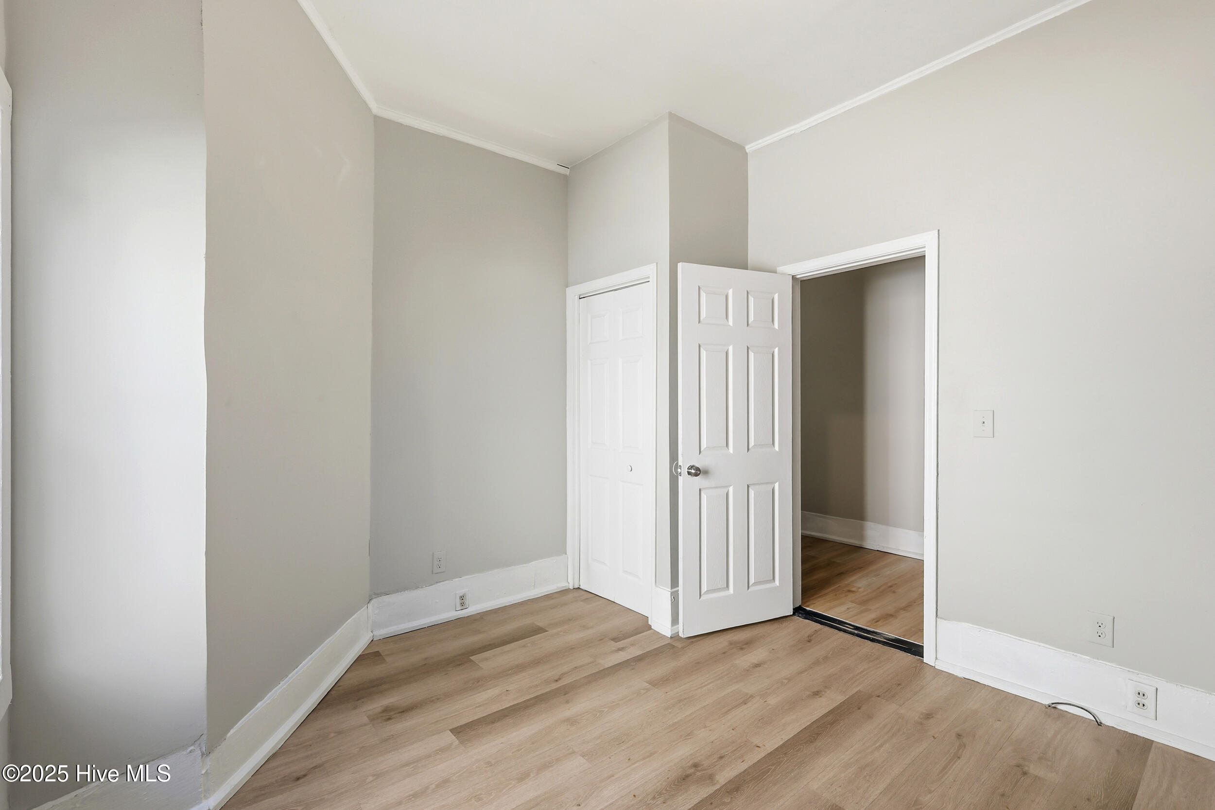 100538840 | Photo 12