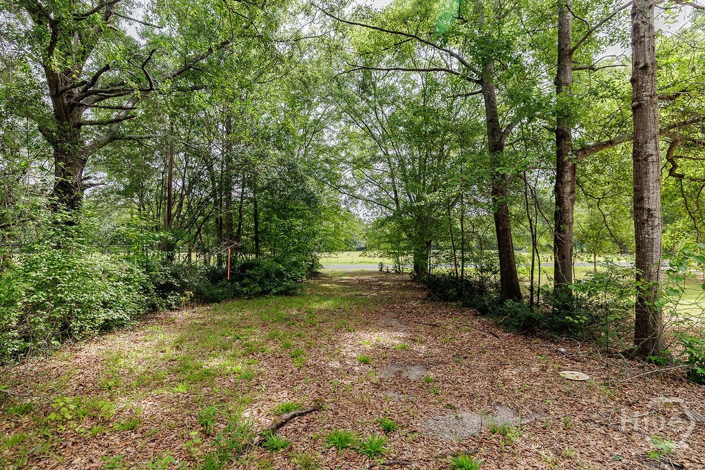1541 Pete Dickens Road