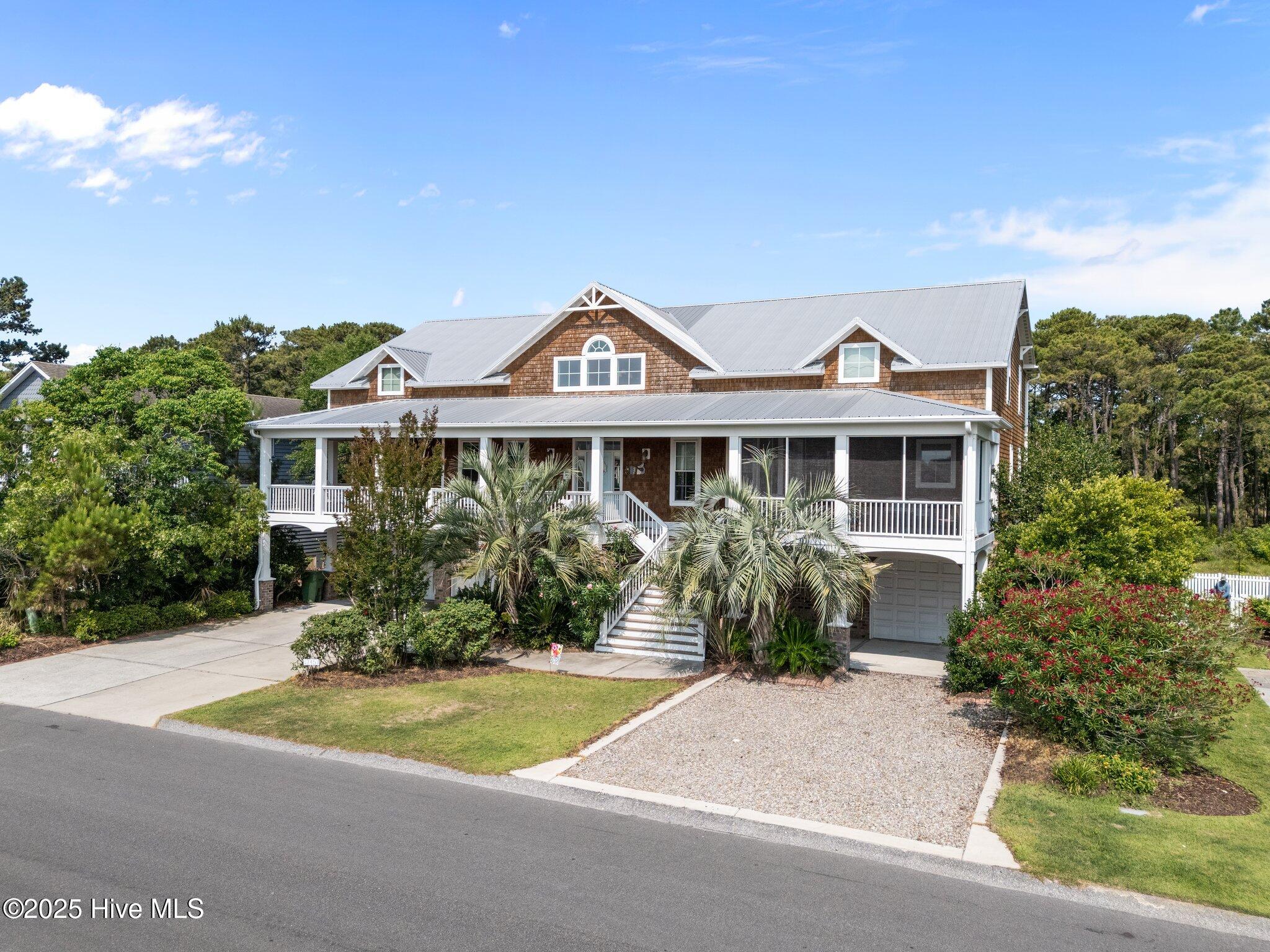 100513091 | Photo 30