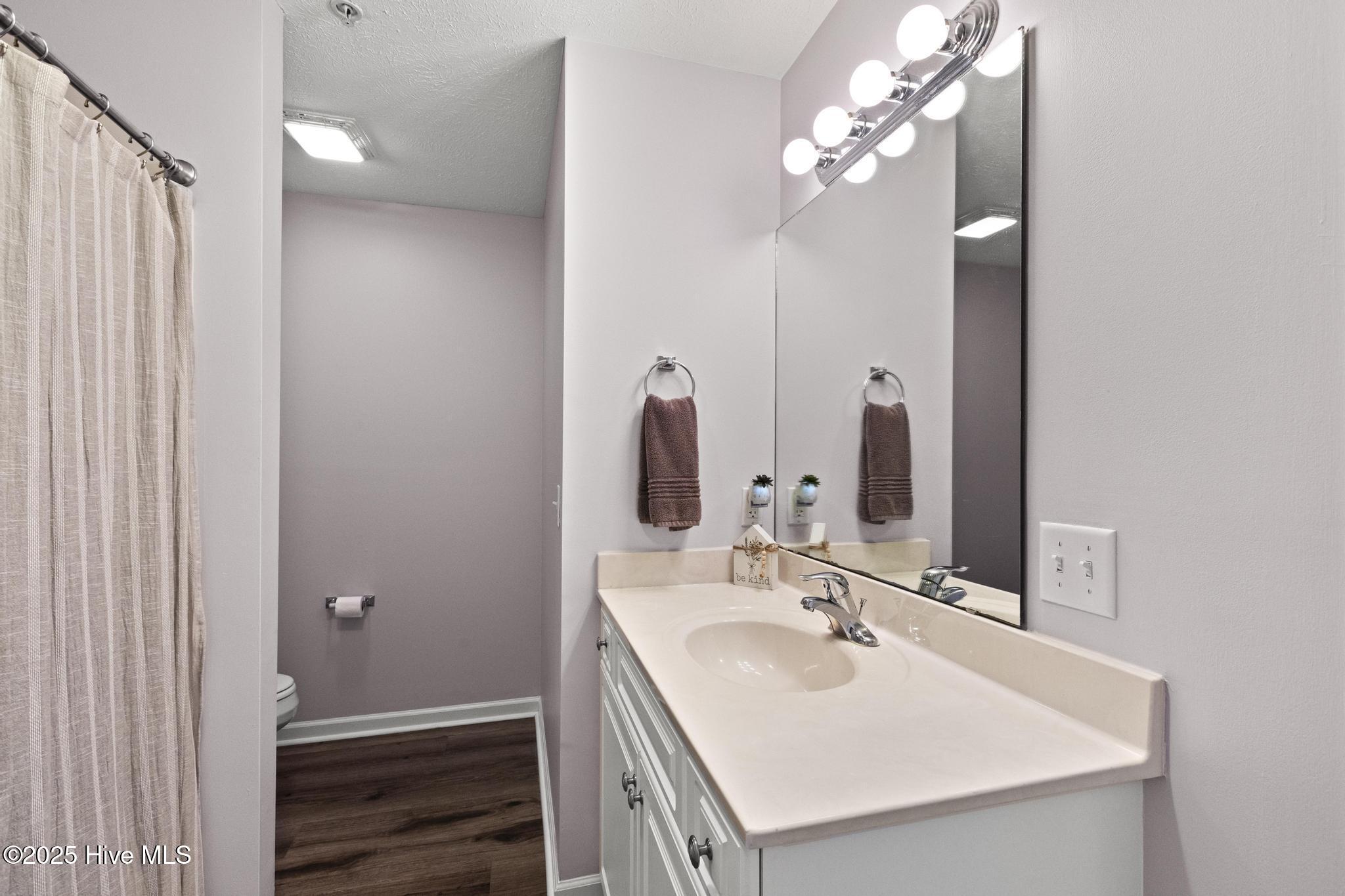 100508509 | Photo 25