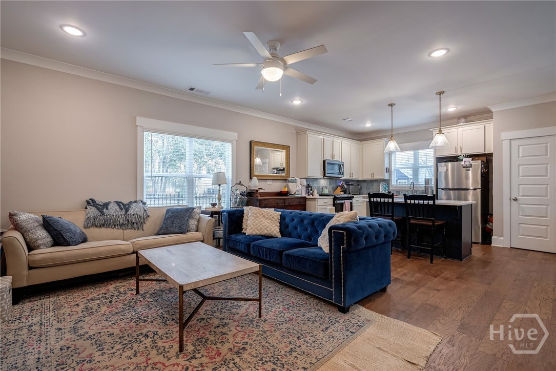 655 Oglethorpe Avenue