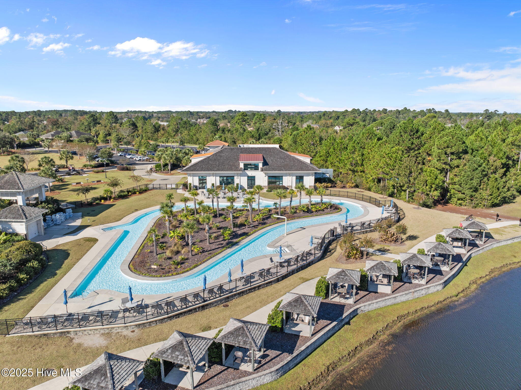 100537659 | Photo 60