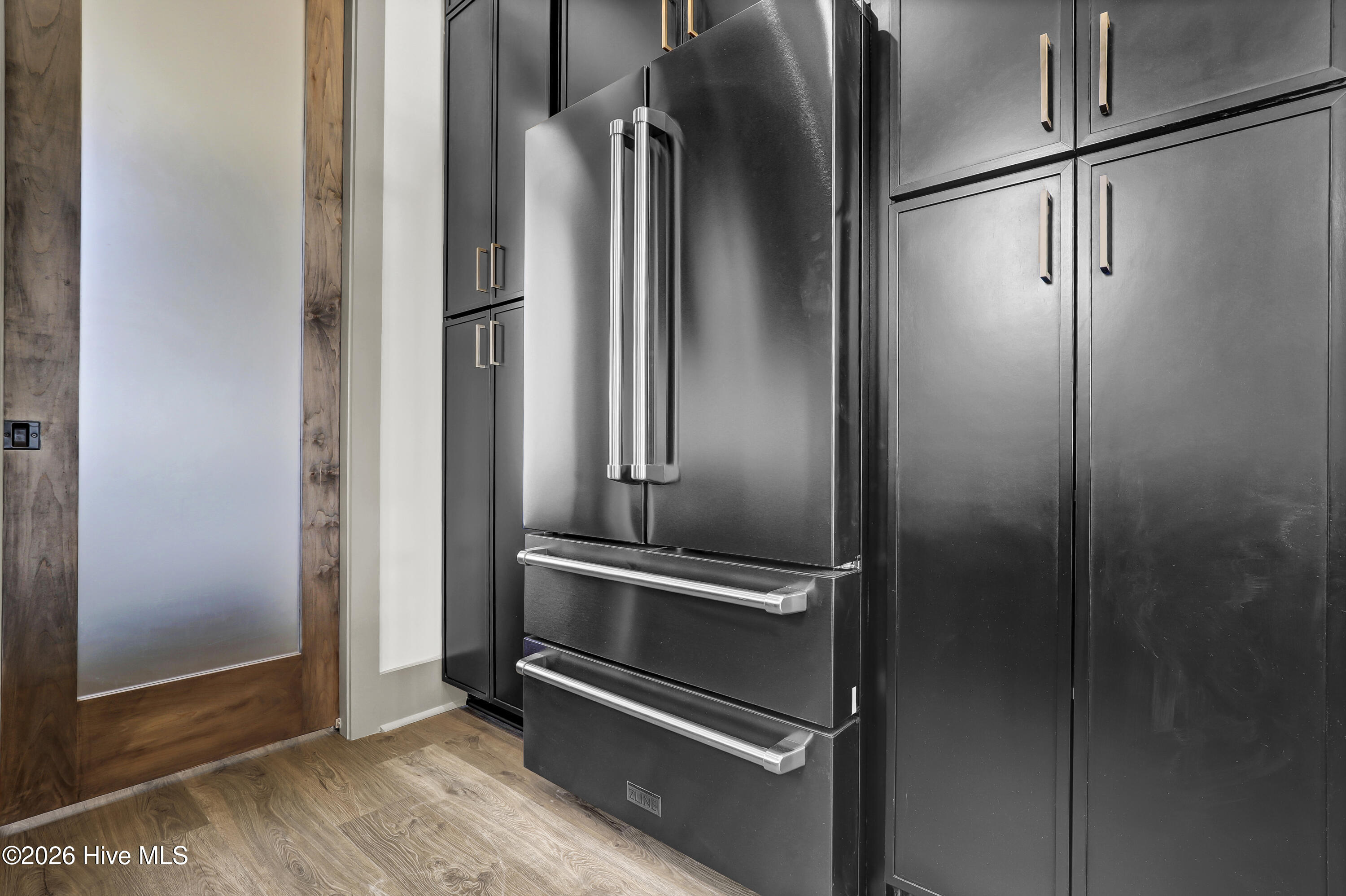 100554929 | Photo 18