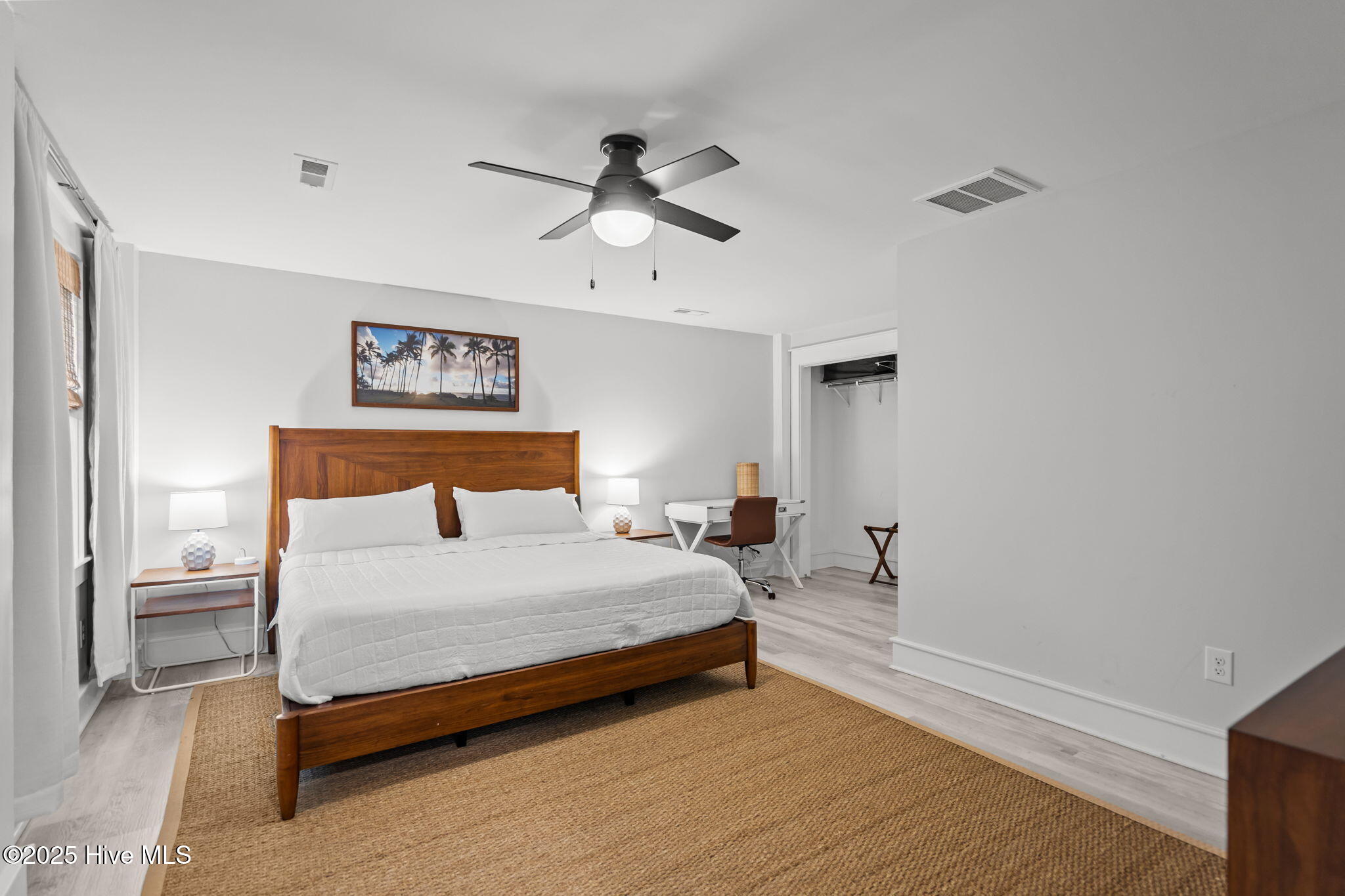 100523824 | Photo 27