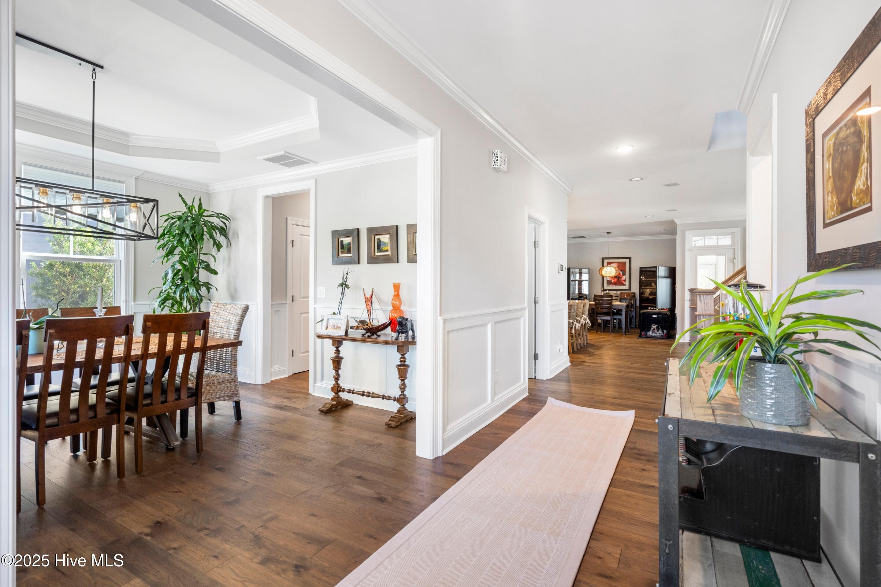 100551438 | Photo 10