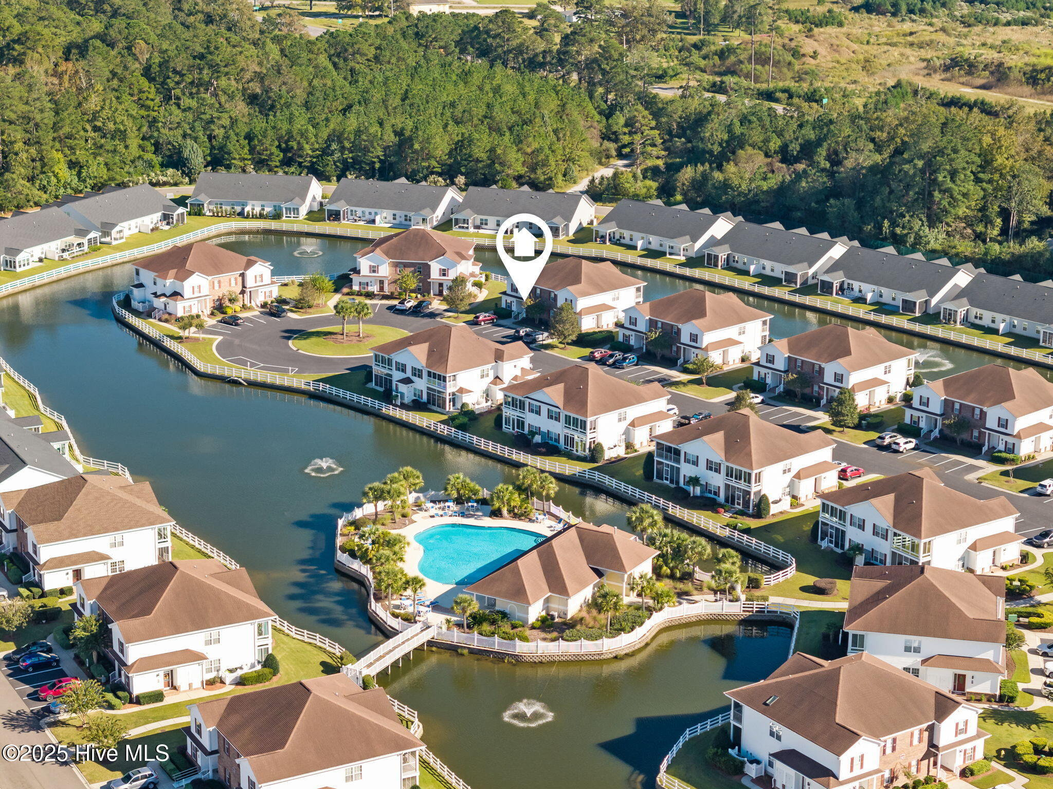 100536839 | Photo 34