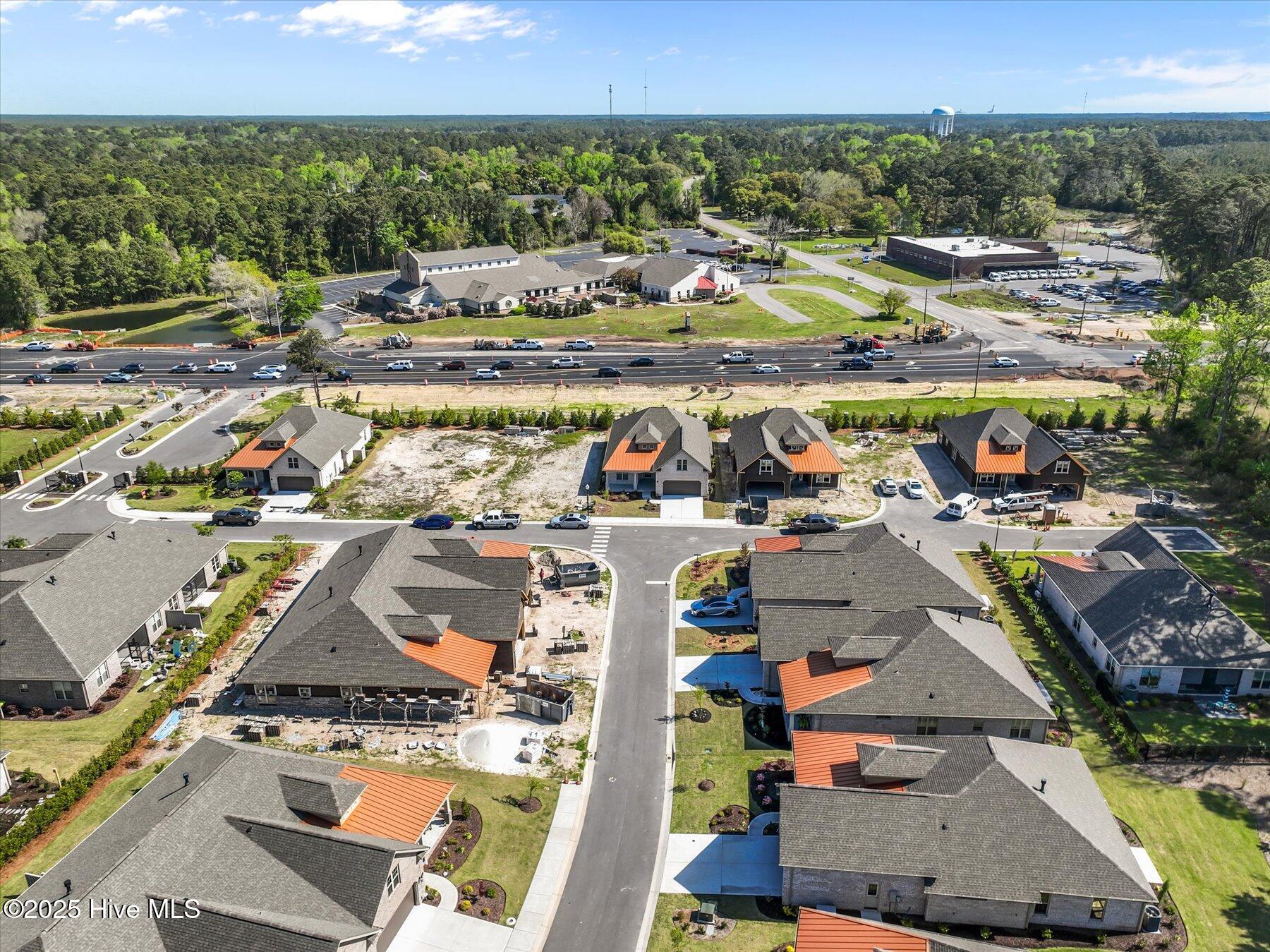 100501271 | Photo 41