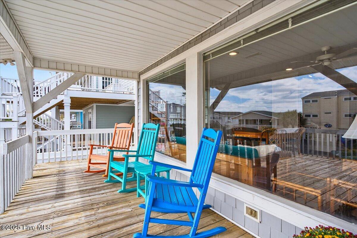 100531242 | Photo 52