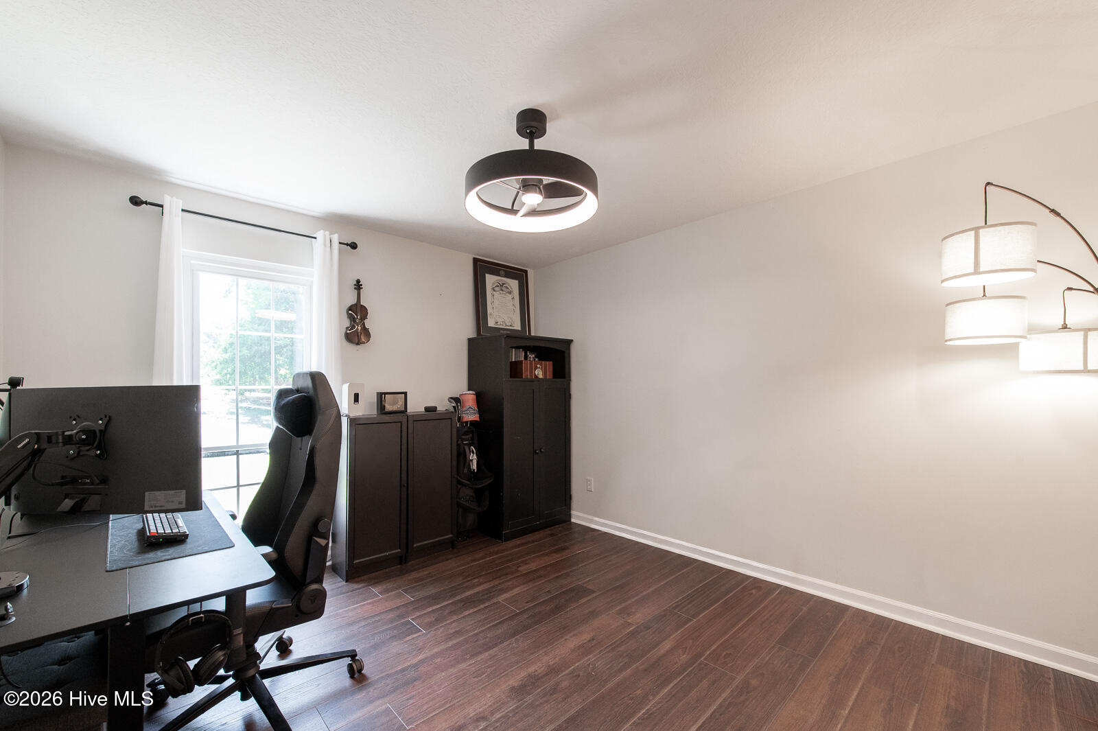 Spare Bedroom or Office!