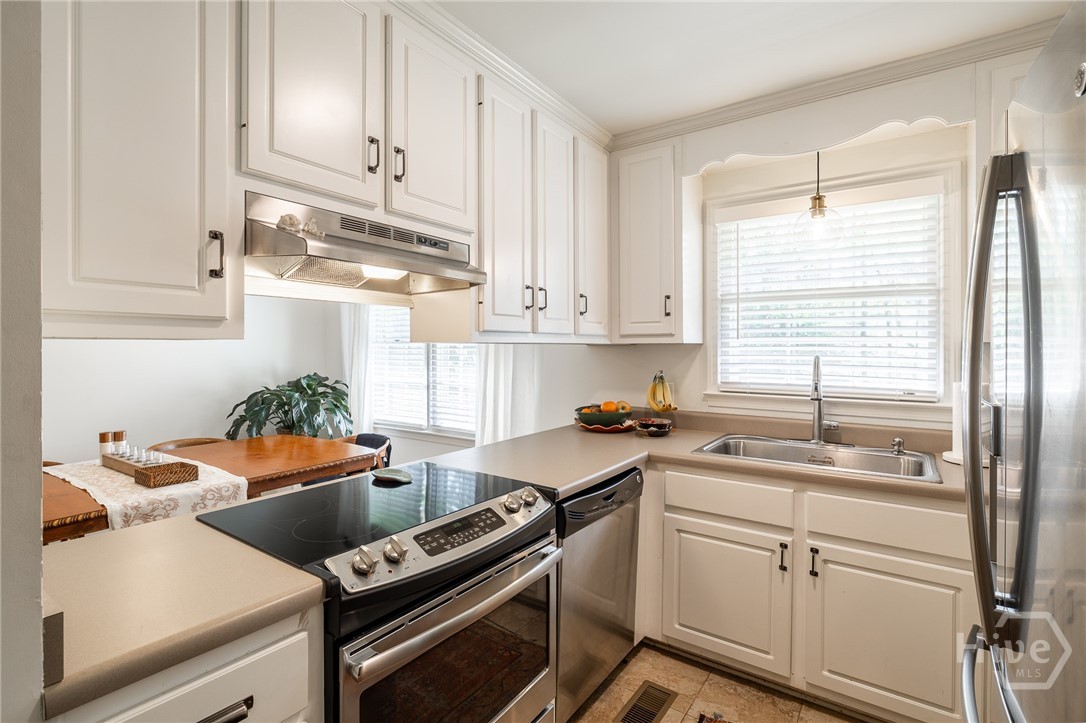 17 Harden Hill Road 106