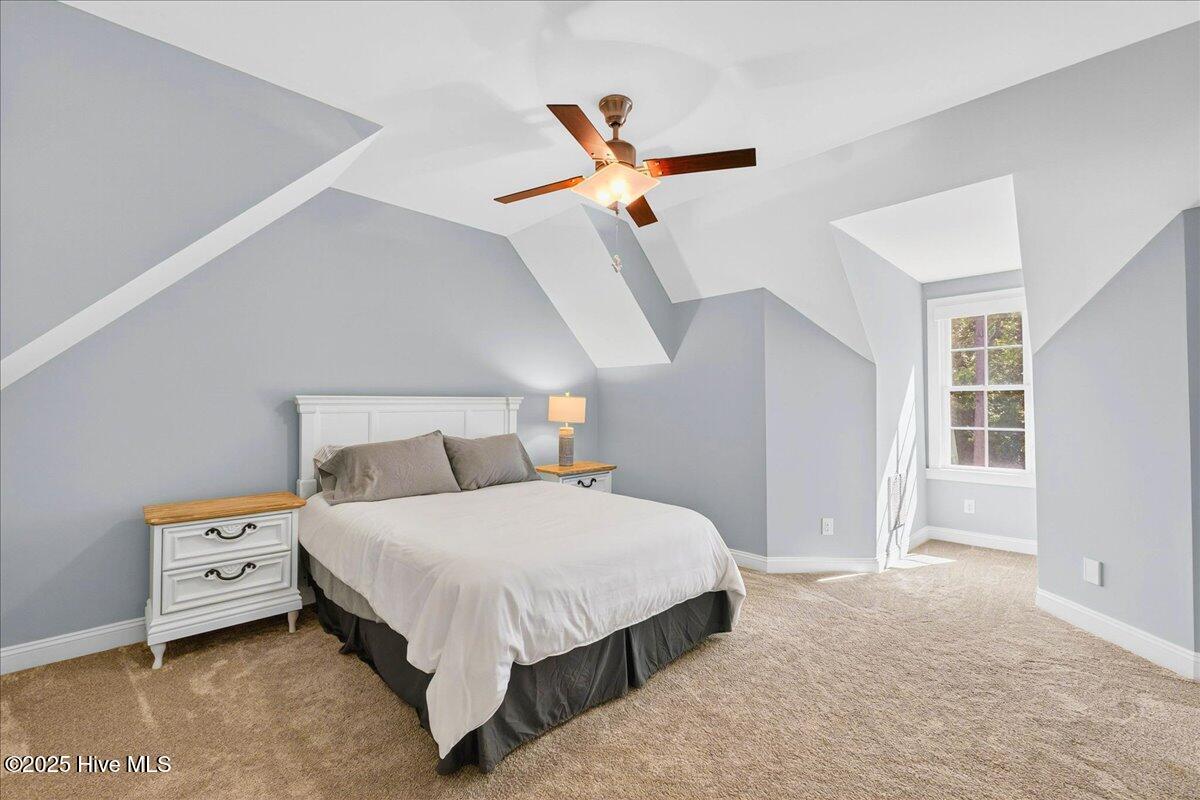 100530604 | Photo 76