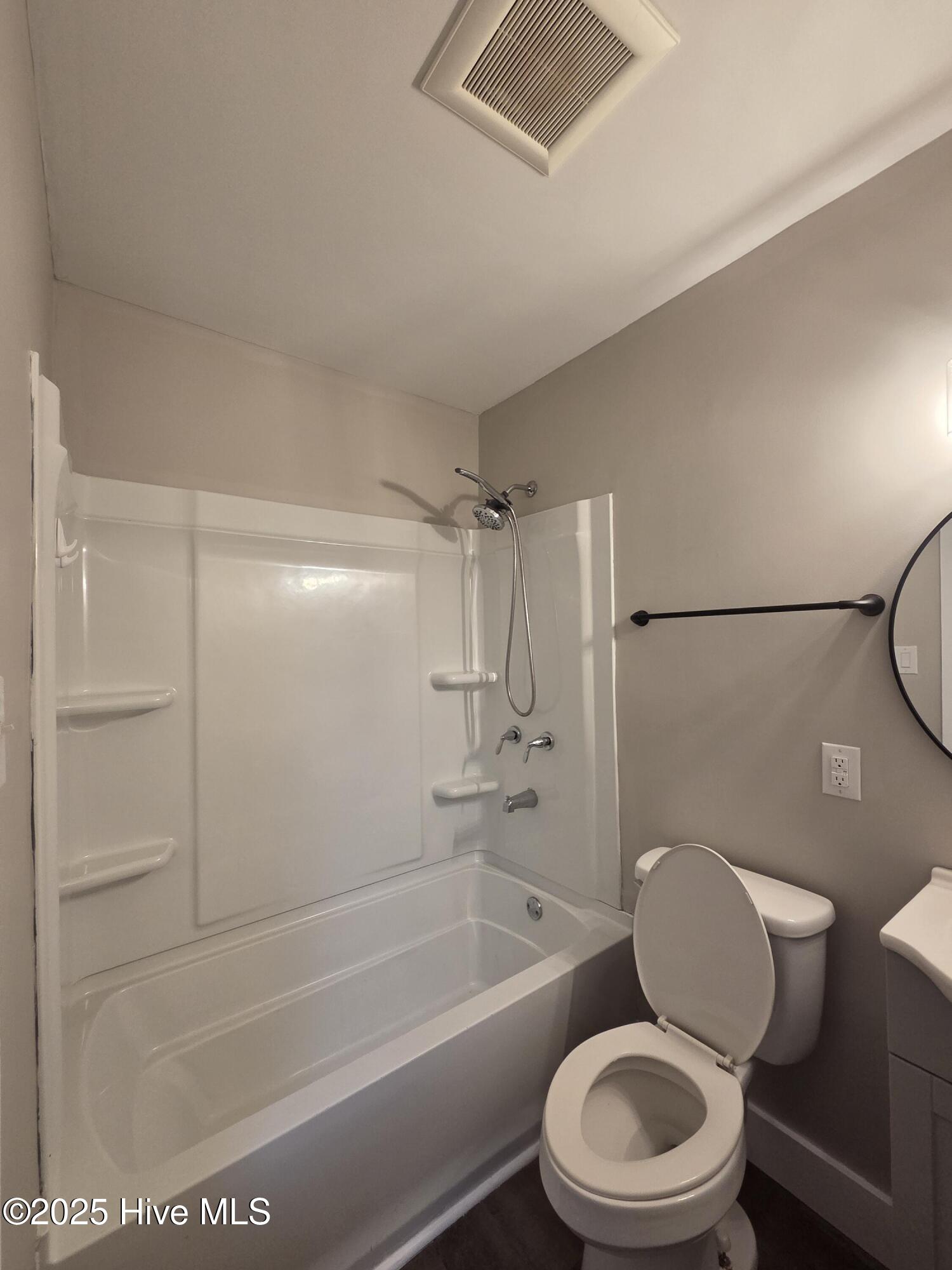 100546871 | Photo 13