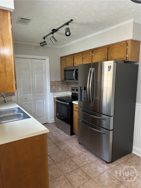 Homes for sale in Richmond Hill, GA | 79 Blue Wing Dr, Richmond Hill, GA 31324 | MLS# SA345821