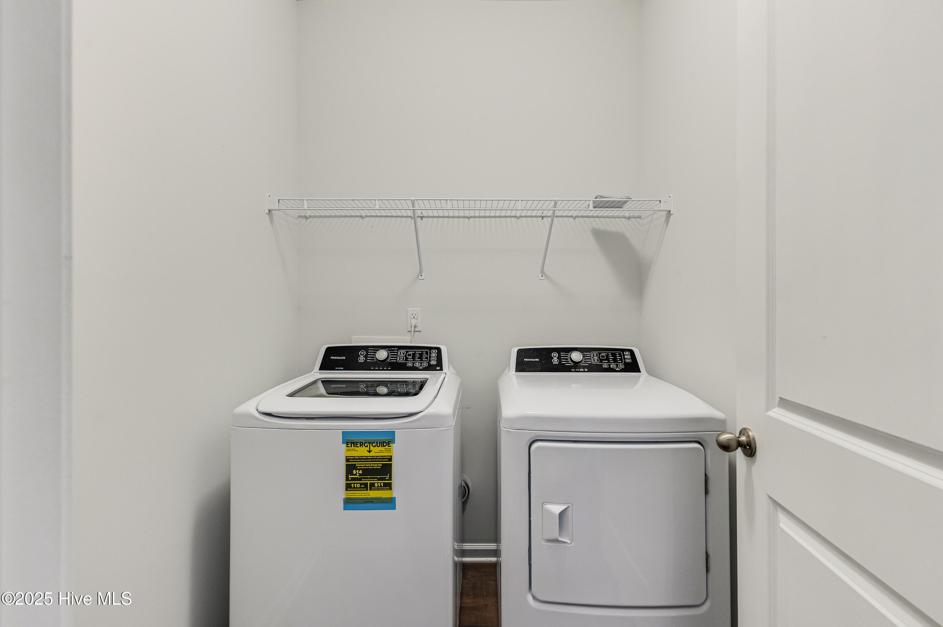 100538359 | Photo 15