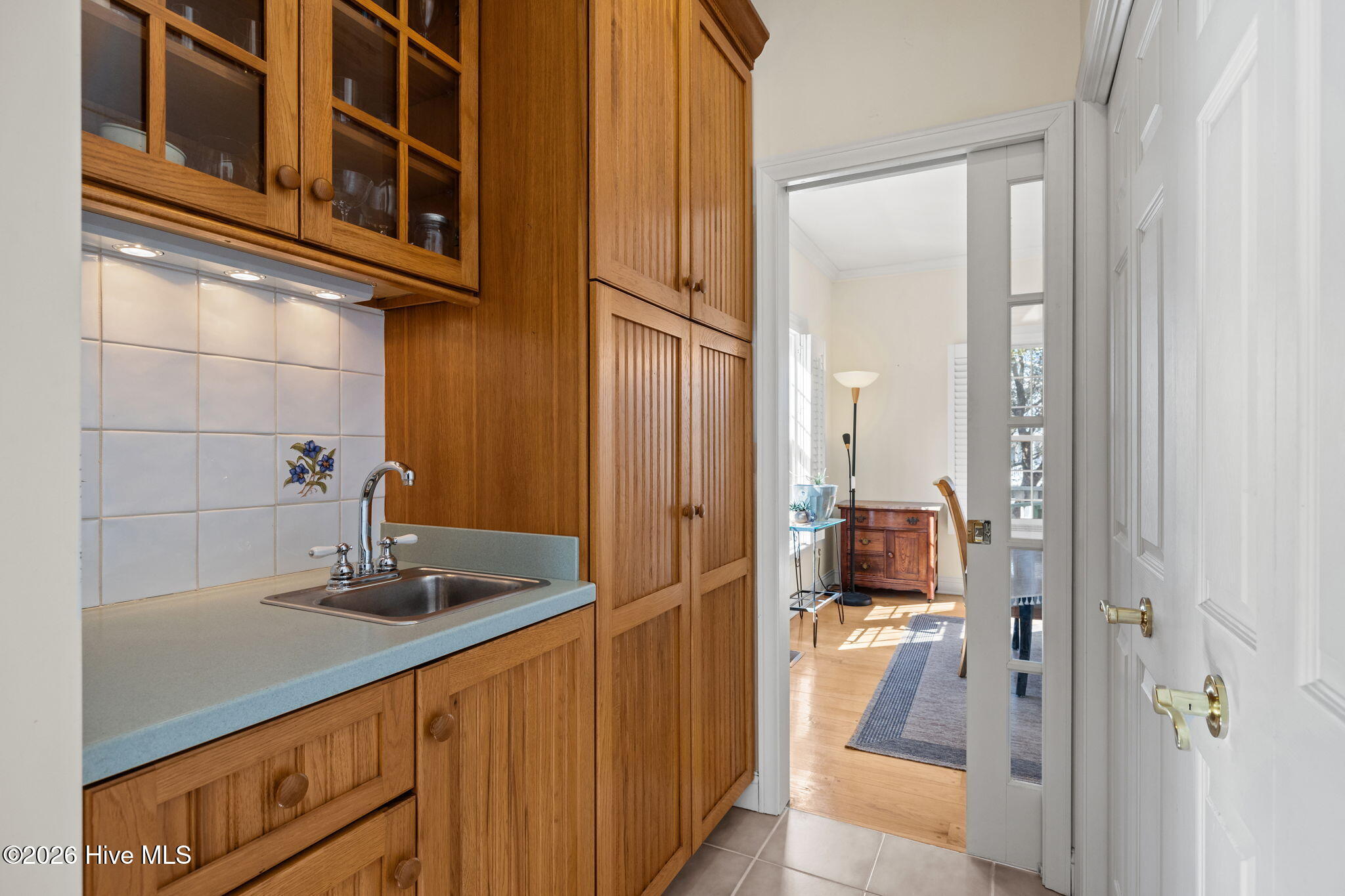 100556674 | Photo 24