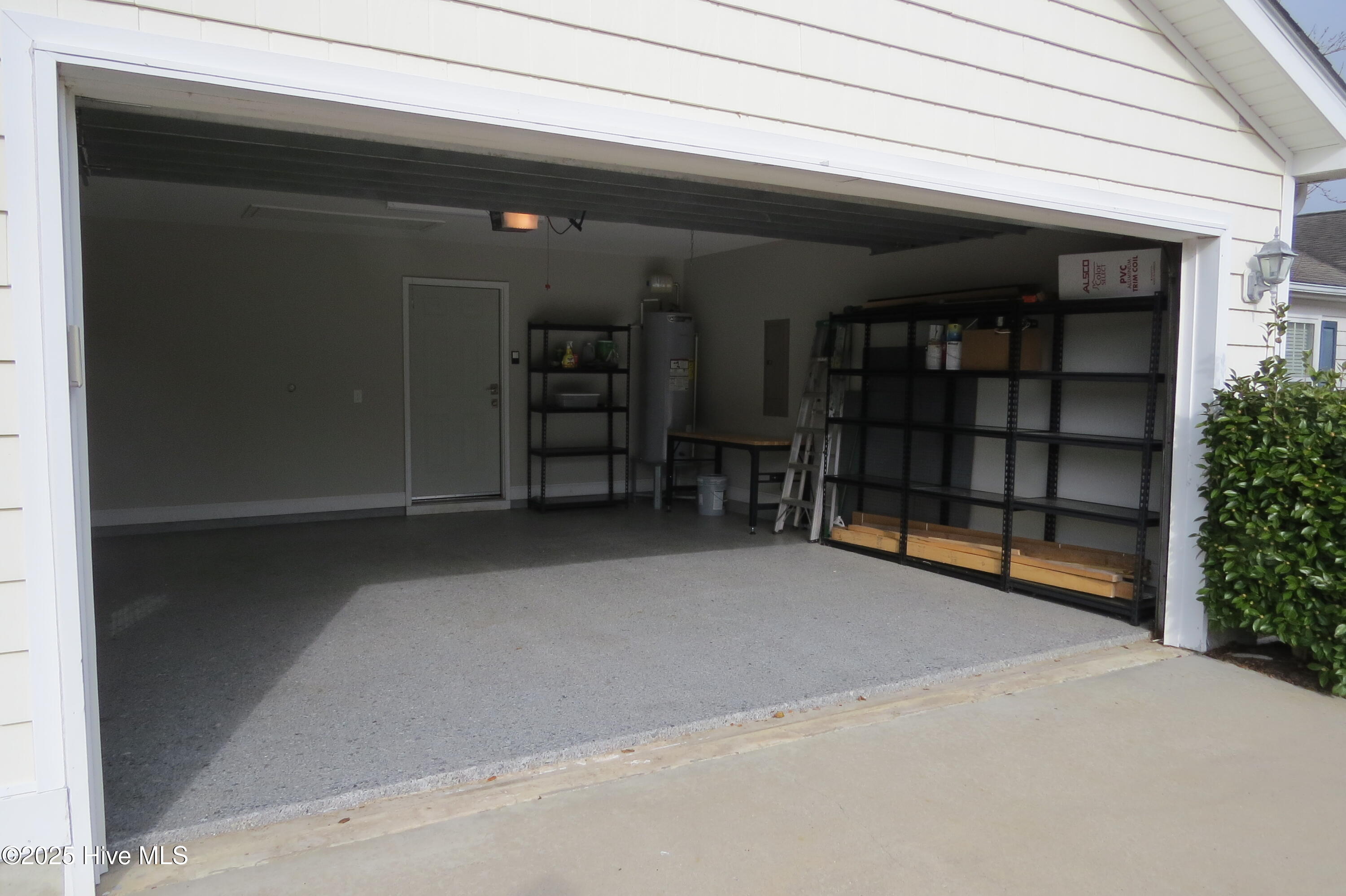 100538374 | Photo 20