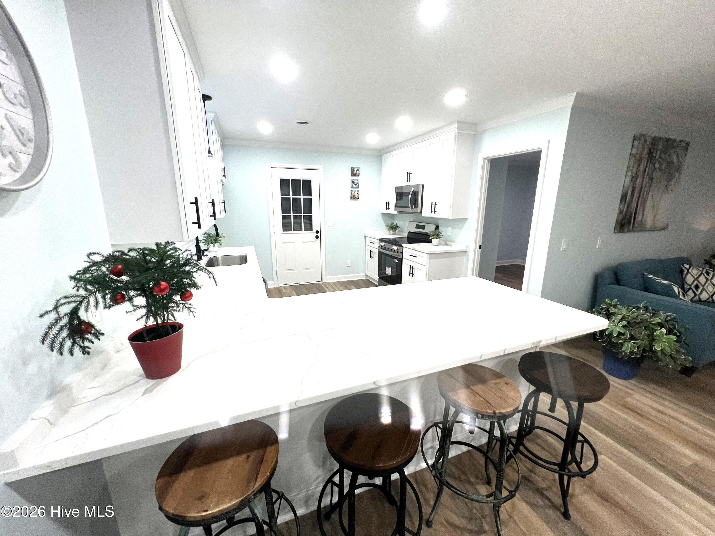 100545586 | Photo 11