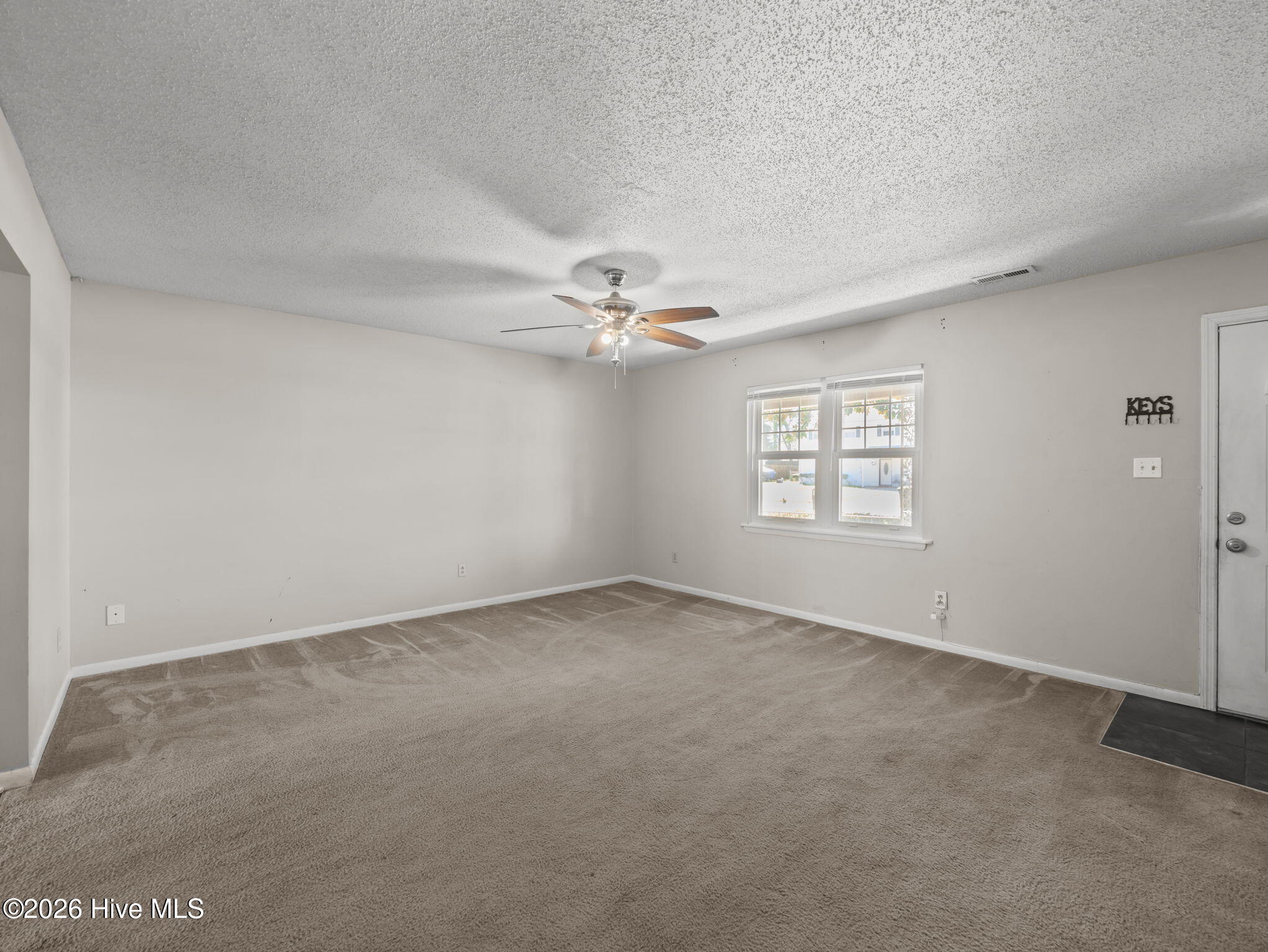 100564888 | Photo 15